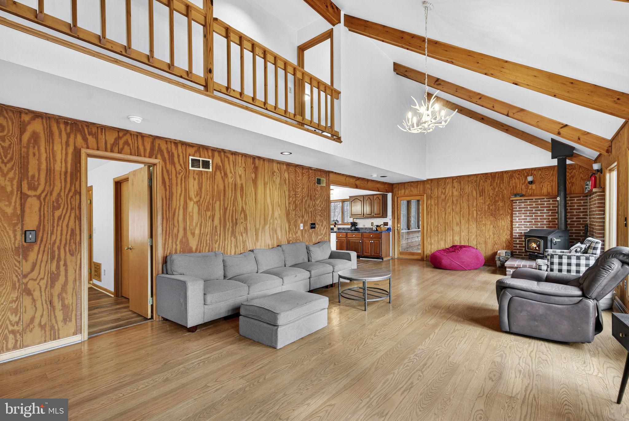 COOLFONT MOUNTAINSIDE - Residential