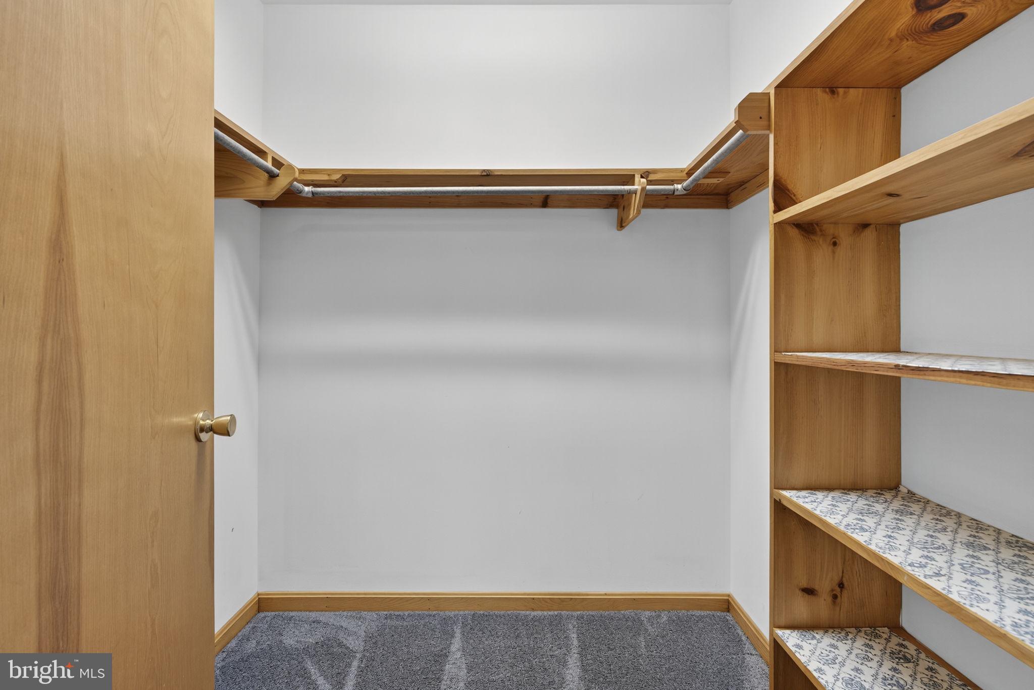 COOLFONT MOUNTAINSIDE - Residential