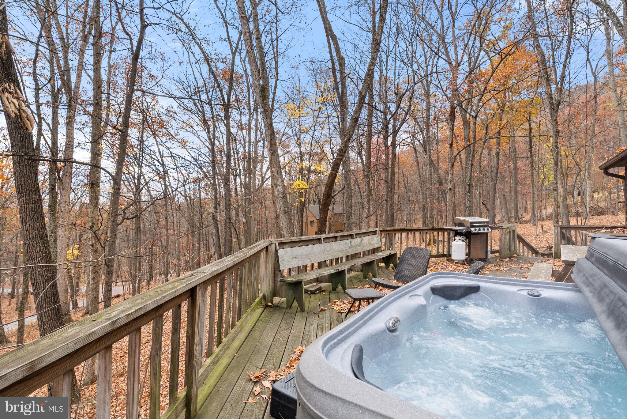 COOLFONT MOUNTAINSIDE - Residential