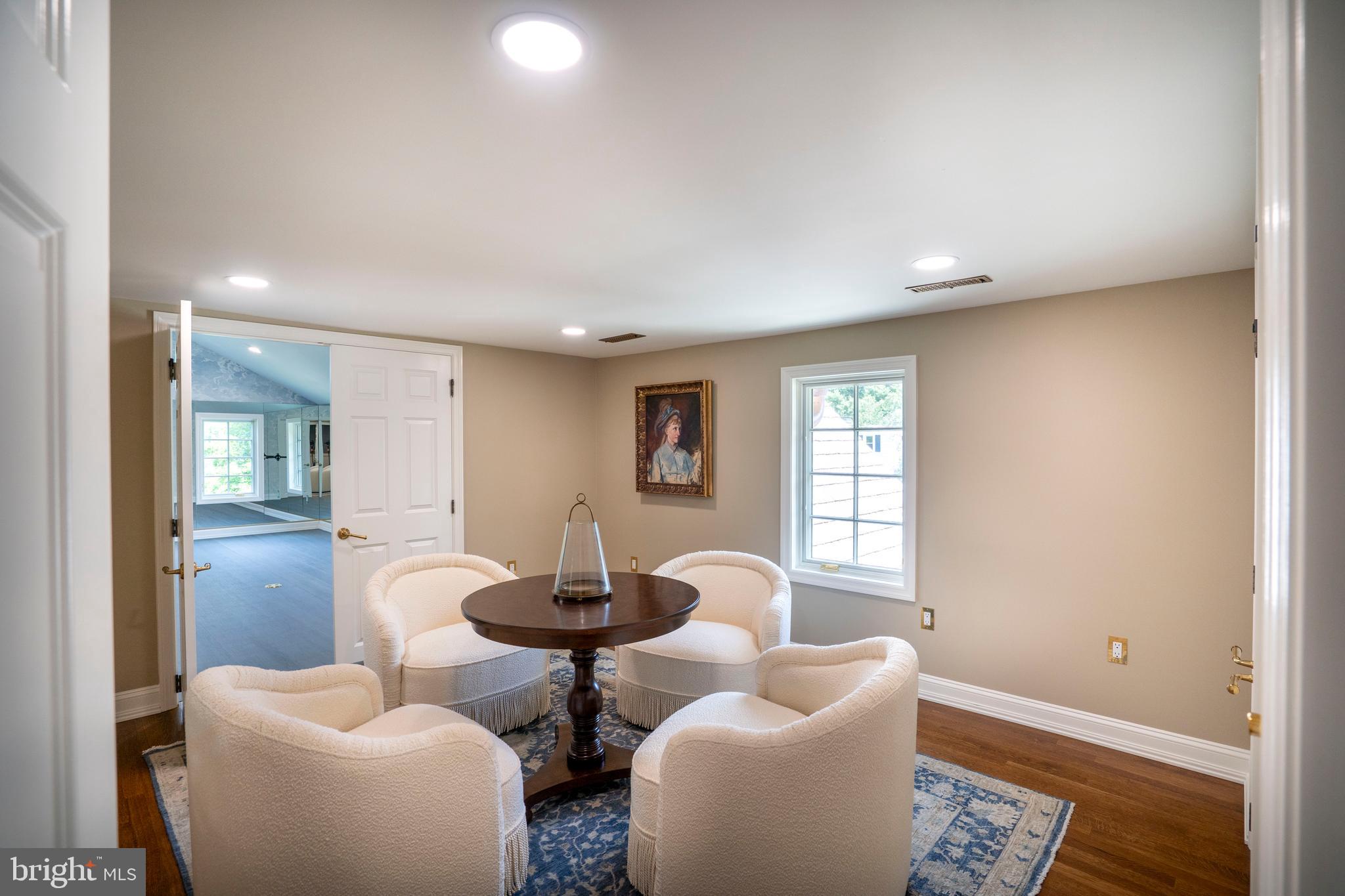 COLLEGE HEIGHTS - Residential