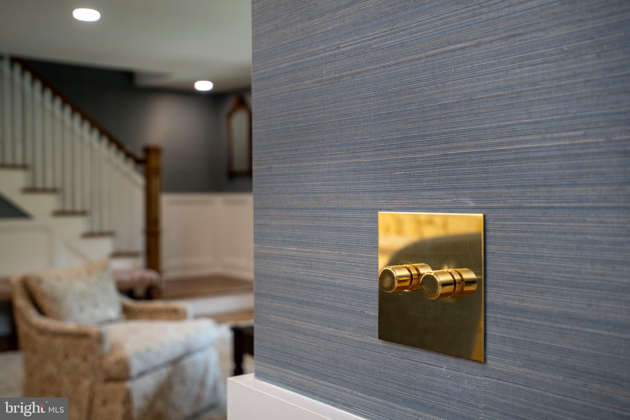 COLLEGE HEIGHTS - Residential