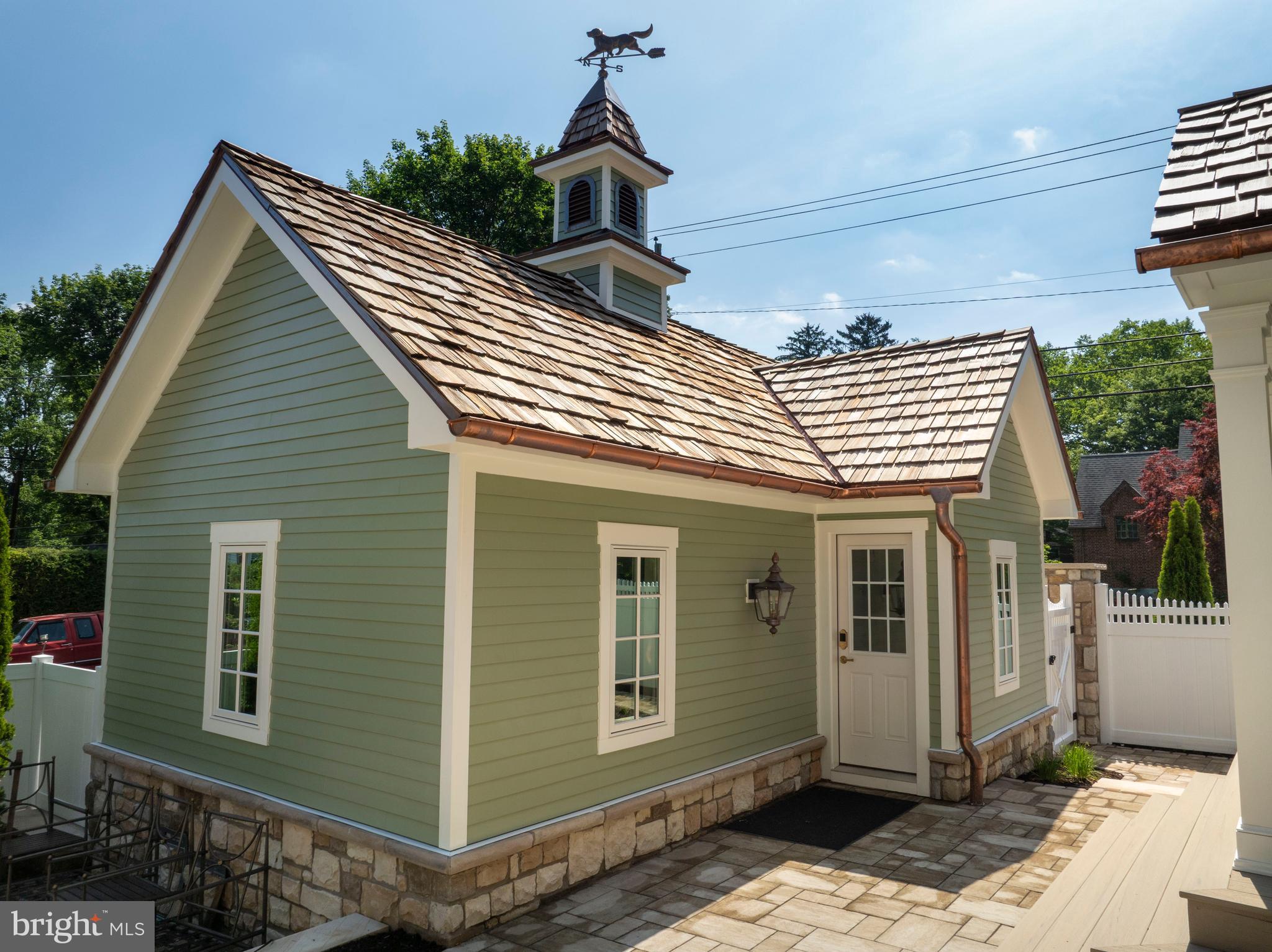 COLLEGE HEIGHTS - Residential