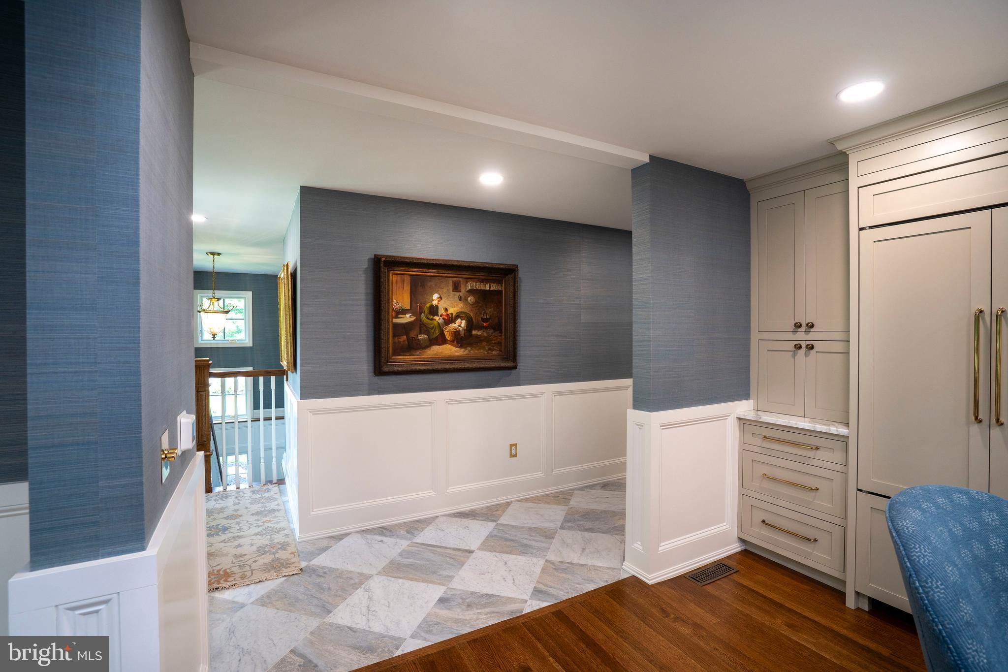 COLLEGE HEIGHTS - Residential