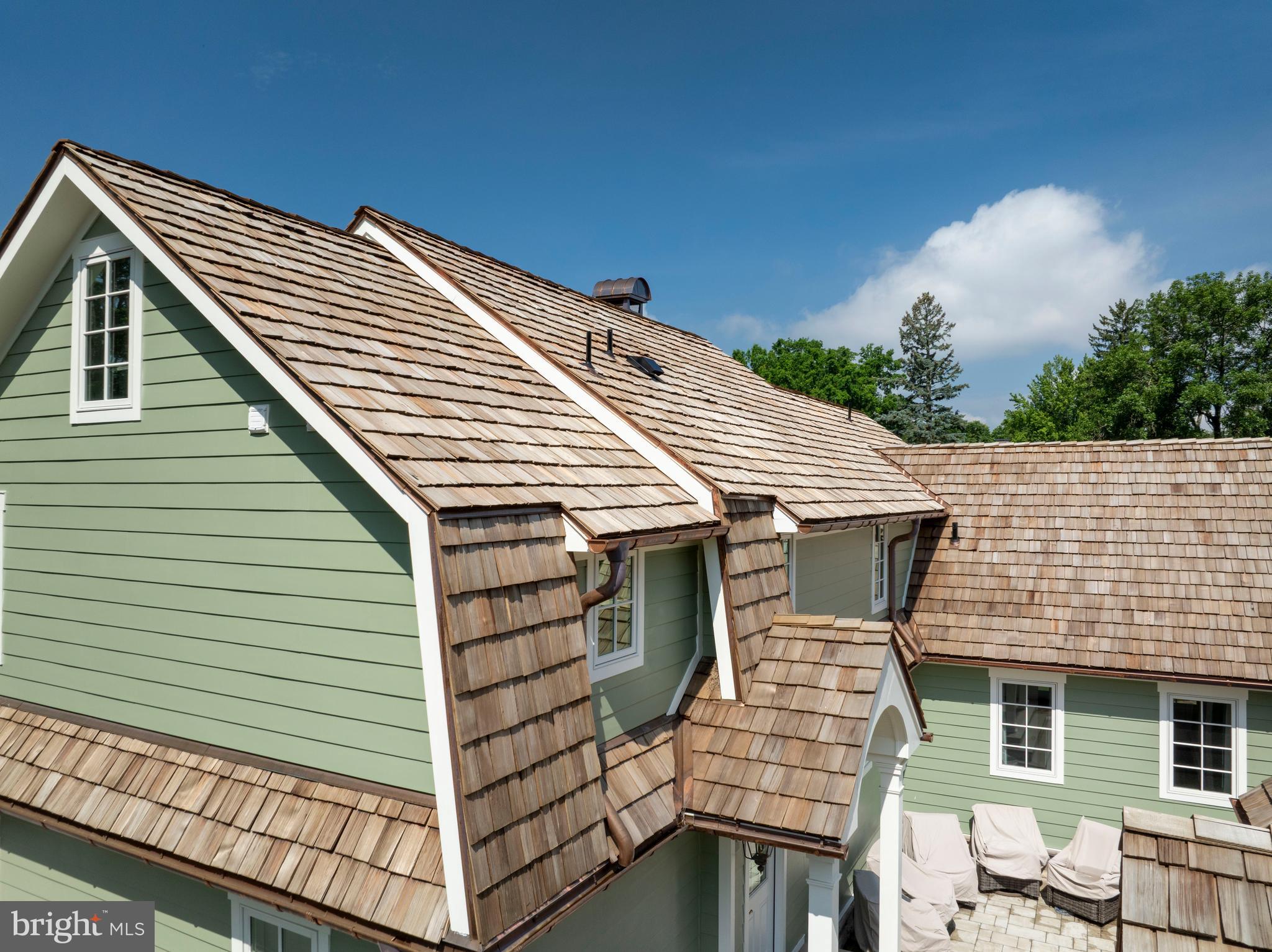 COLLEGE HEIGHTS - Residential