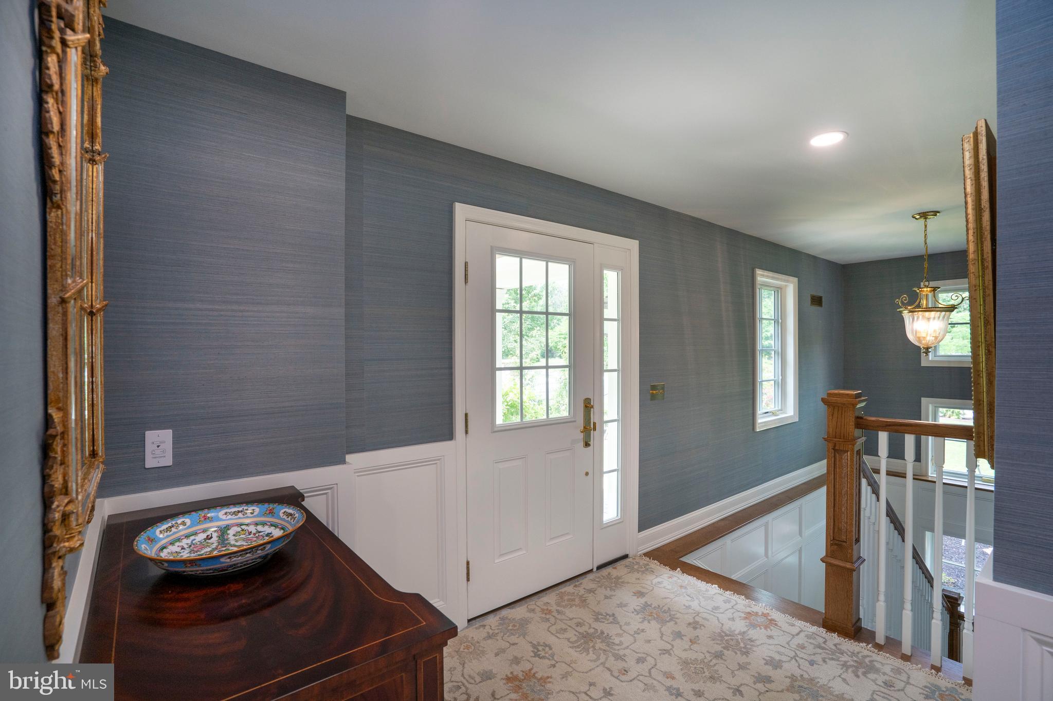 COLLEGE HEIGHTS - Residential