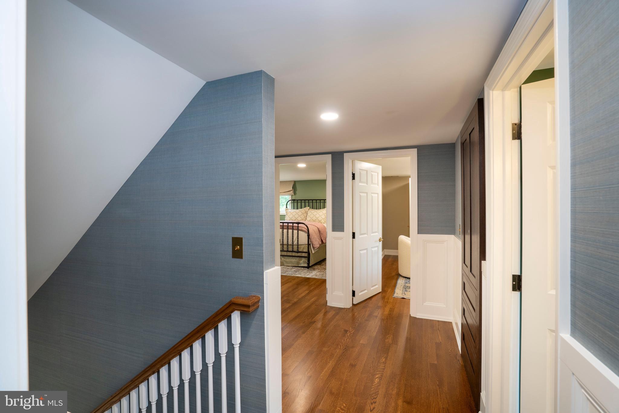 COLLEGE HEIGHTS - Residential