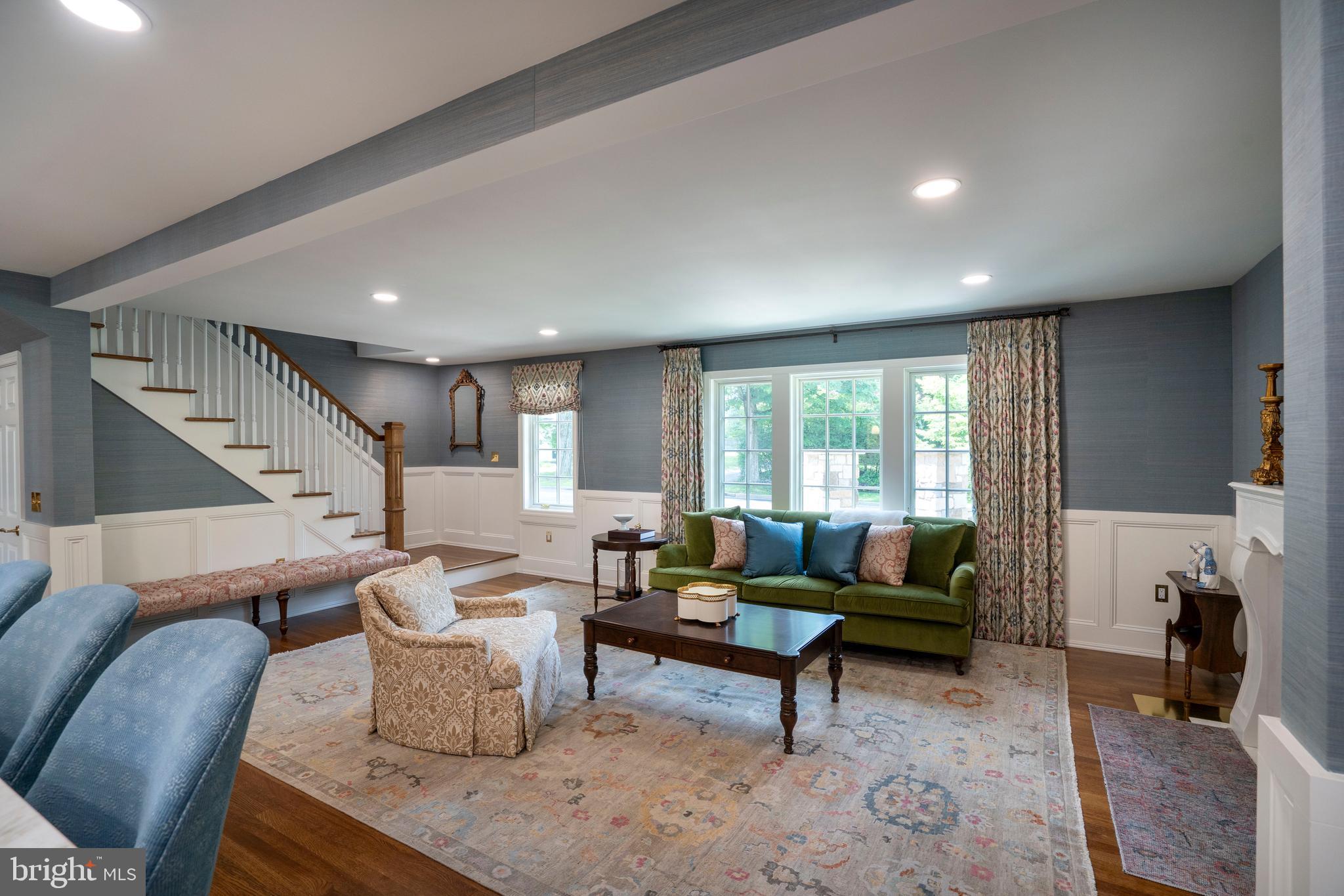 COLLEGE HEIGHTS - Residential