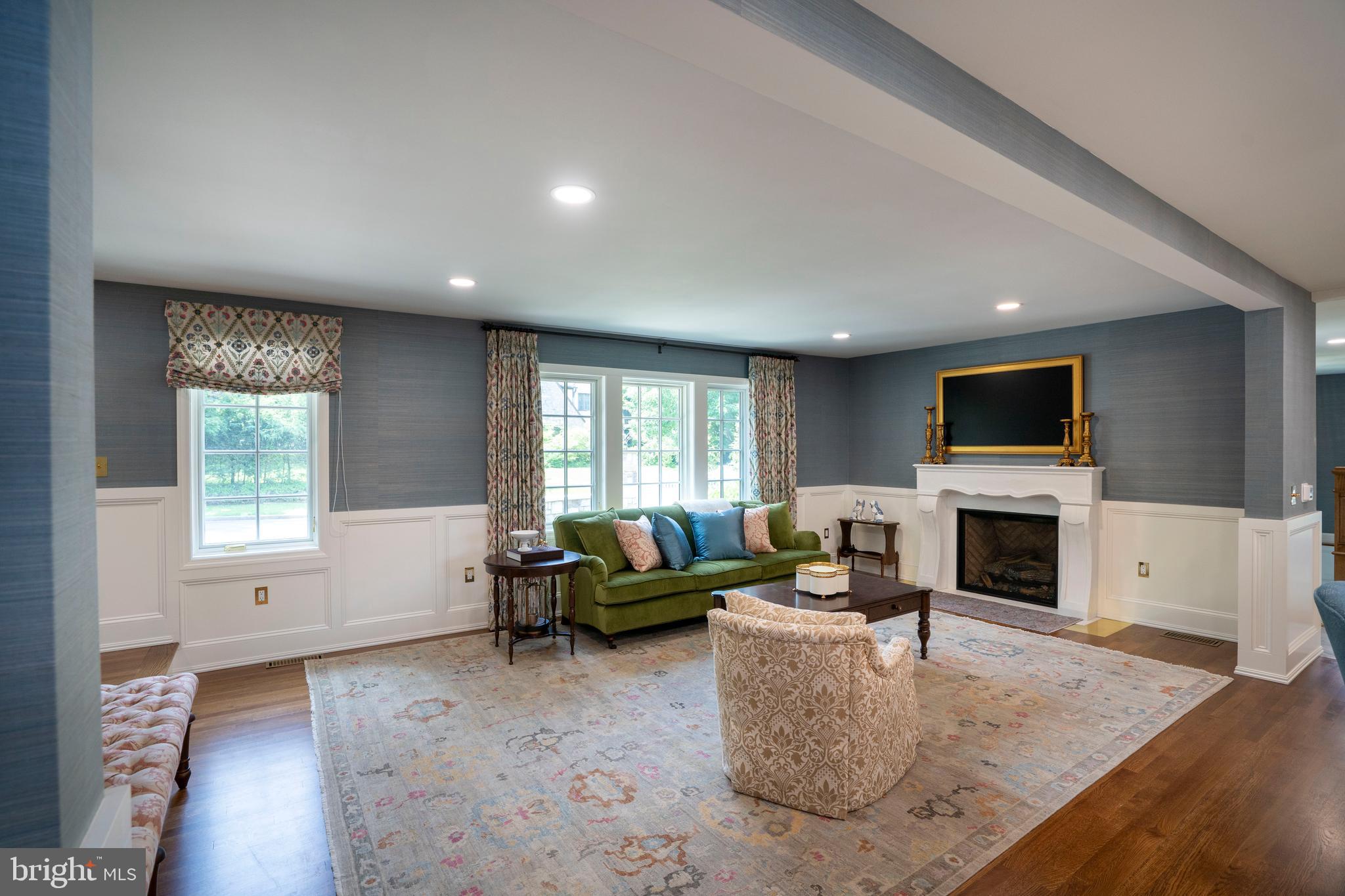 COLLEGE HEIGHTS - Residential