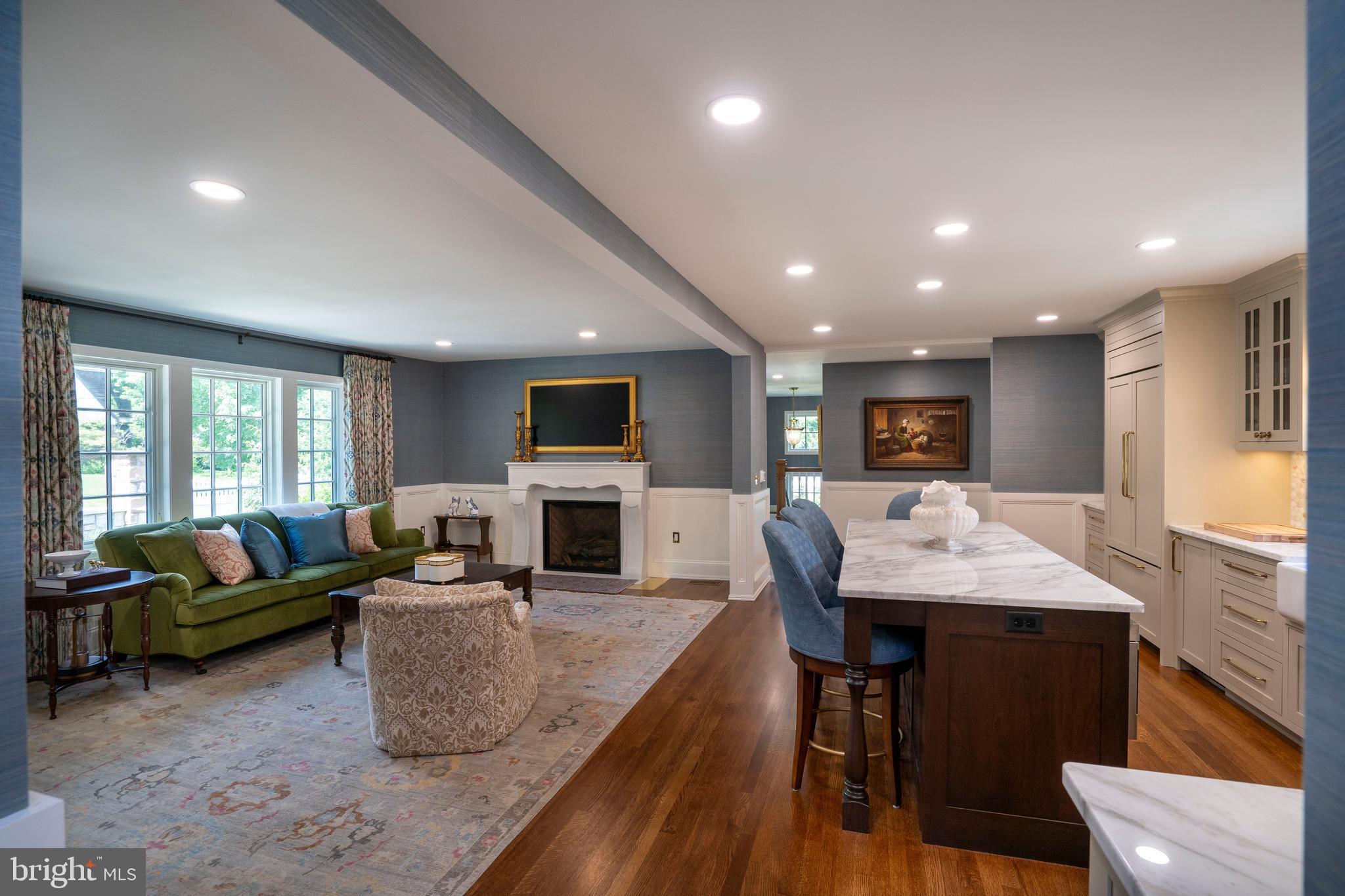 COLLEGE HEIGHTS - Residential