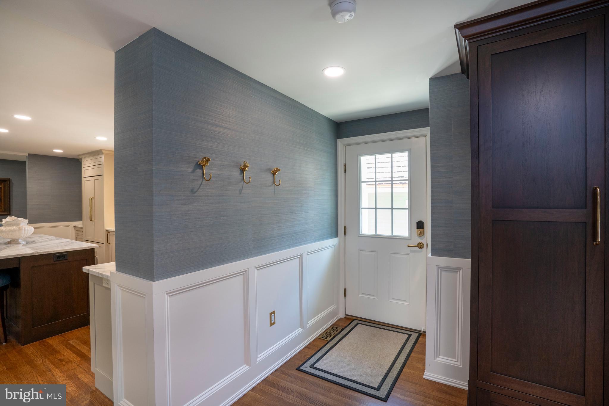 COLLEGE HEIGHTS - Residential