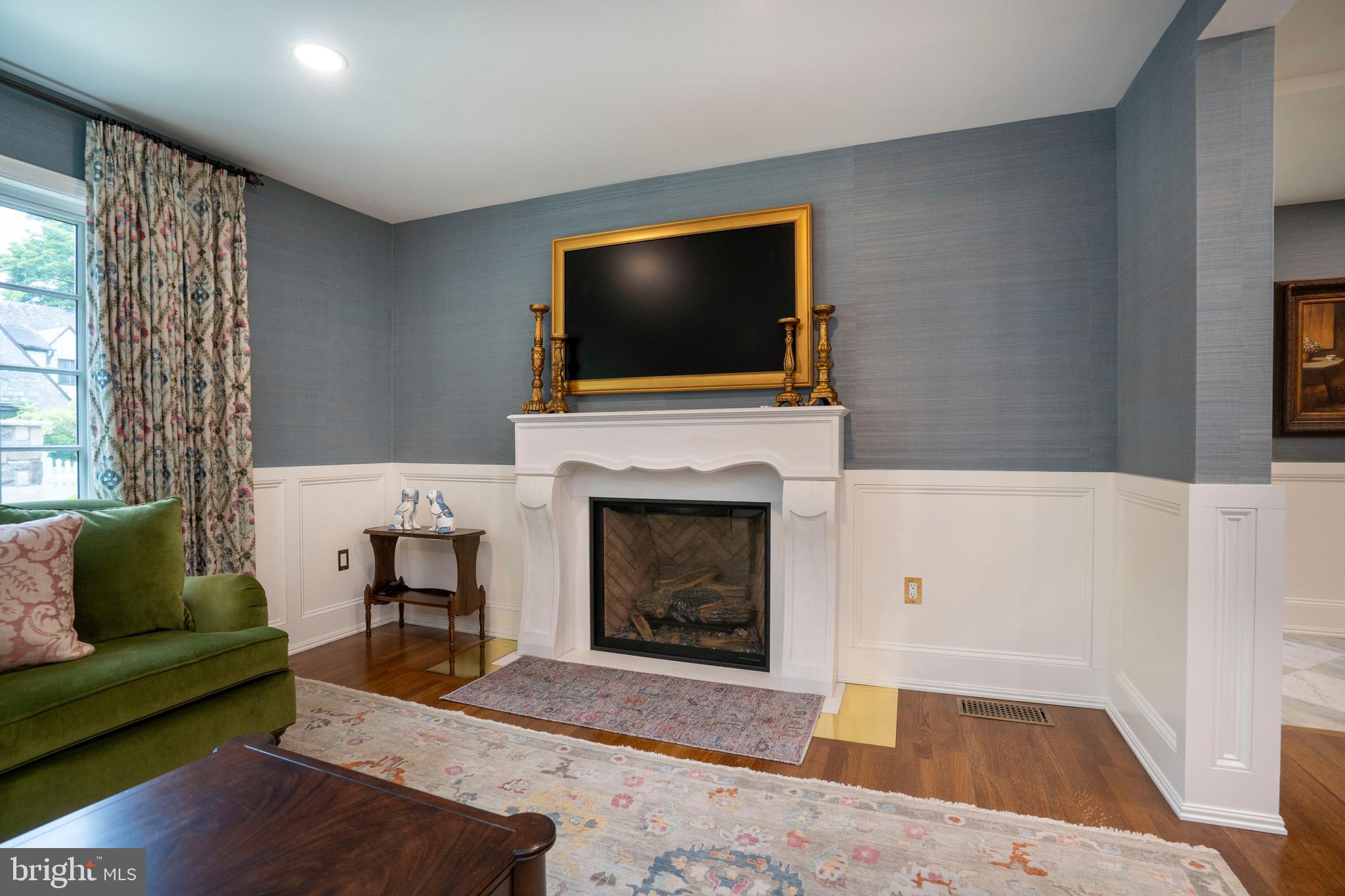 COLLEGE HEIGHTS - Residential