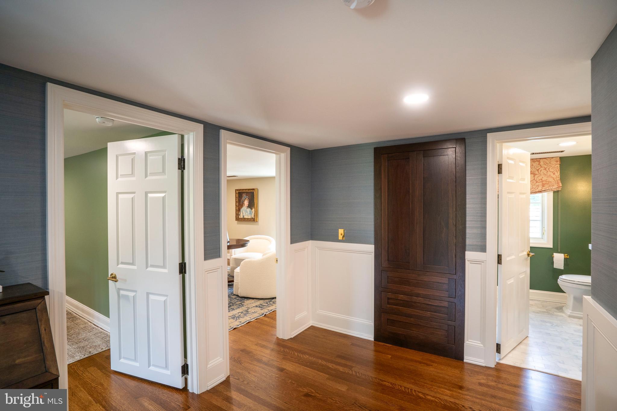 COLLEGE HEIGHTS - Residential