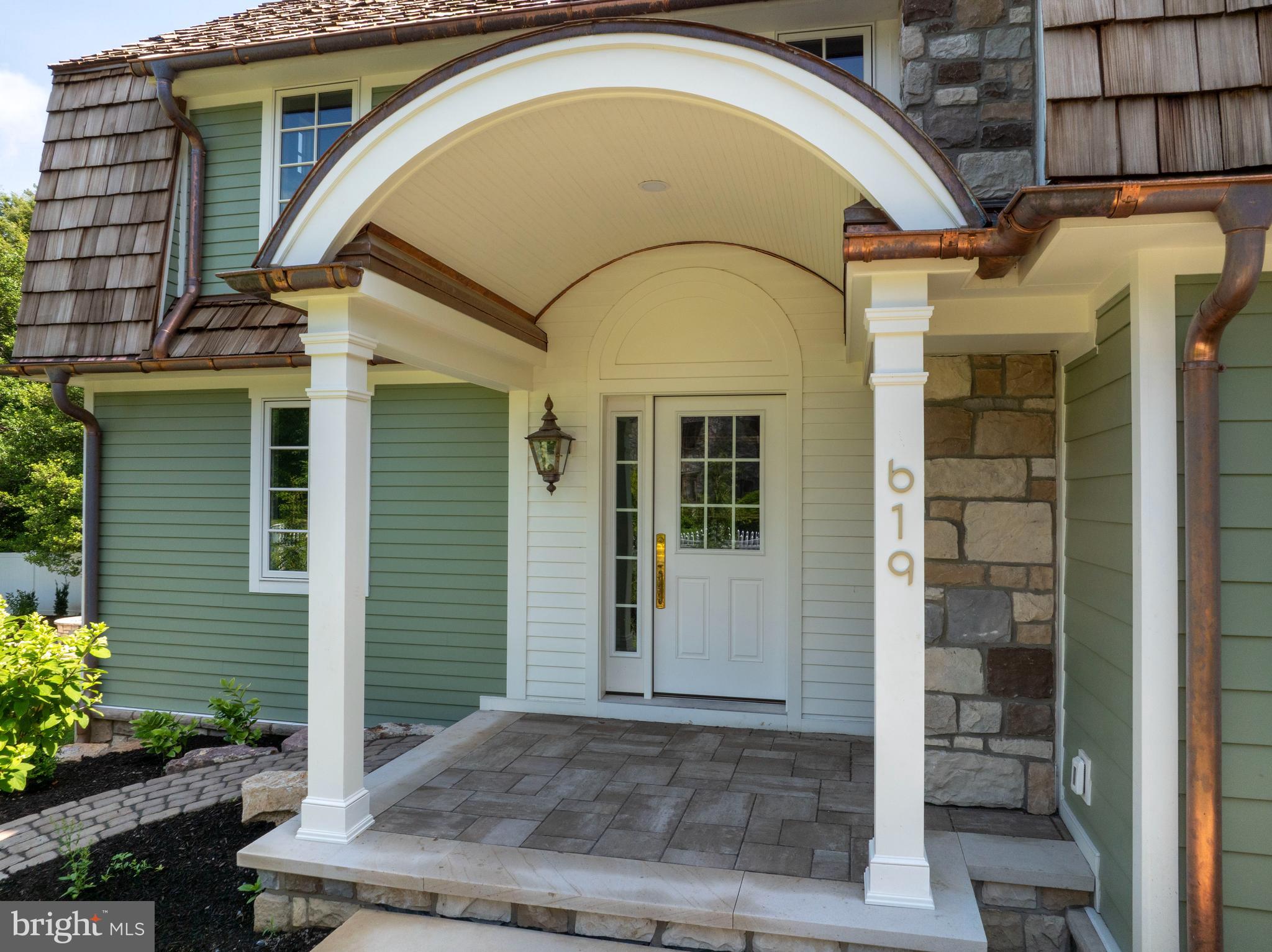 COLLEGE HEIGHTS - Residential