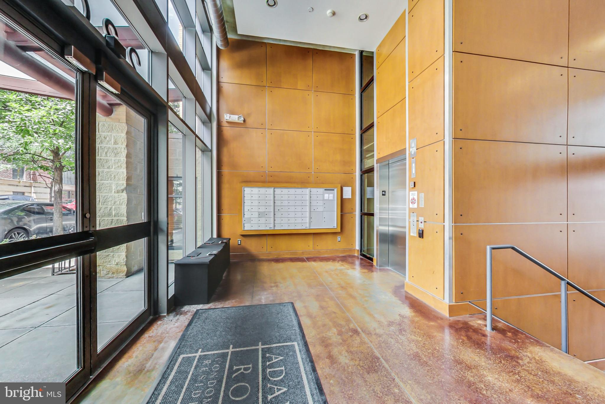 2301 CHAMPLAIN STREET NW T04