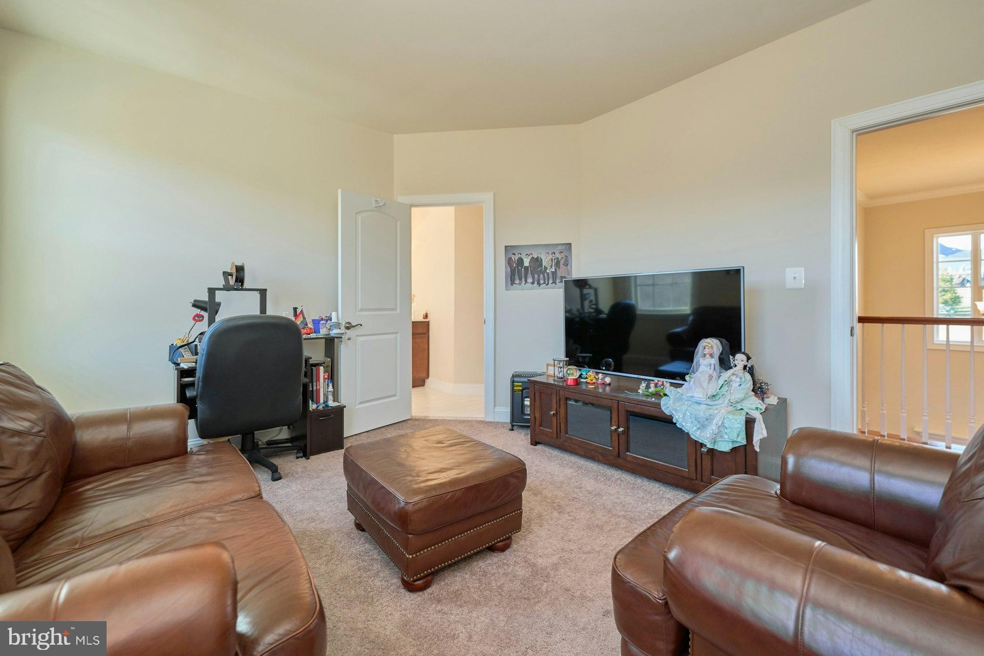 THE CREST AT WATERFORD - Residential