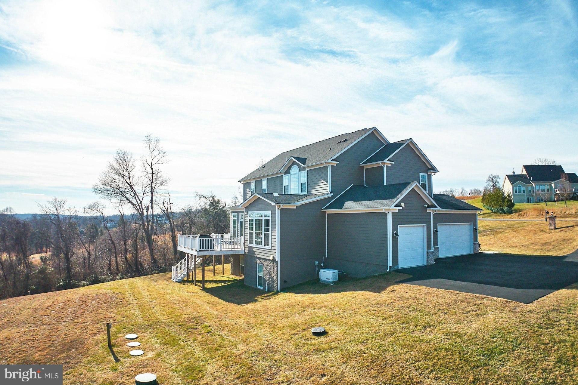 THE CREST AT WATERFORD - Residential
