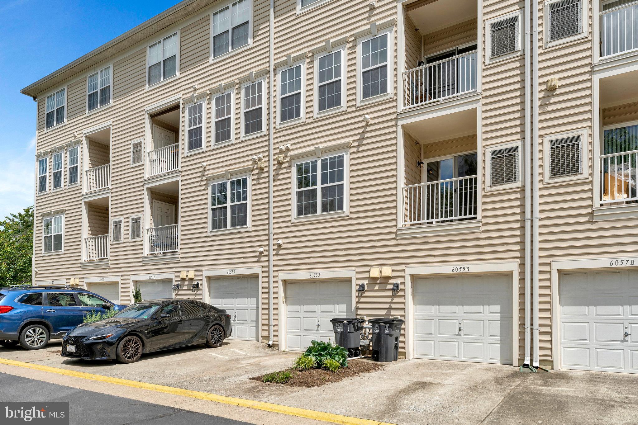 CENTREVILLE CROSSING - Residential