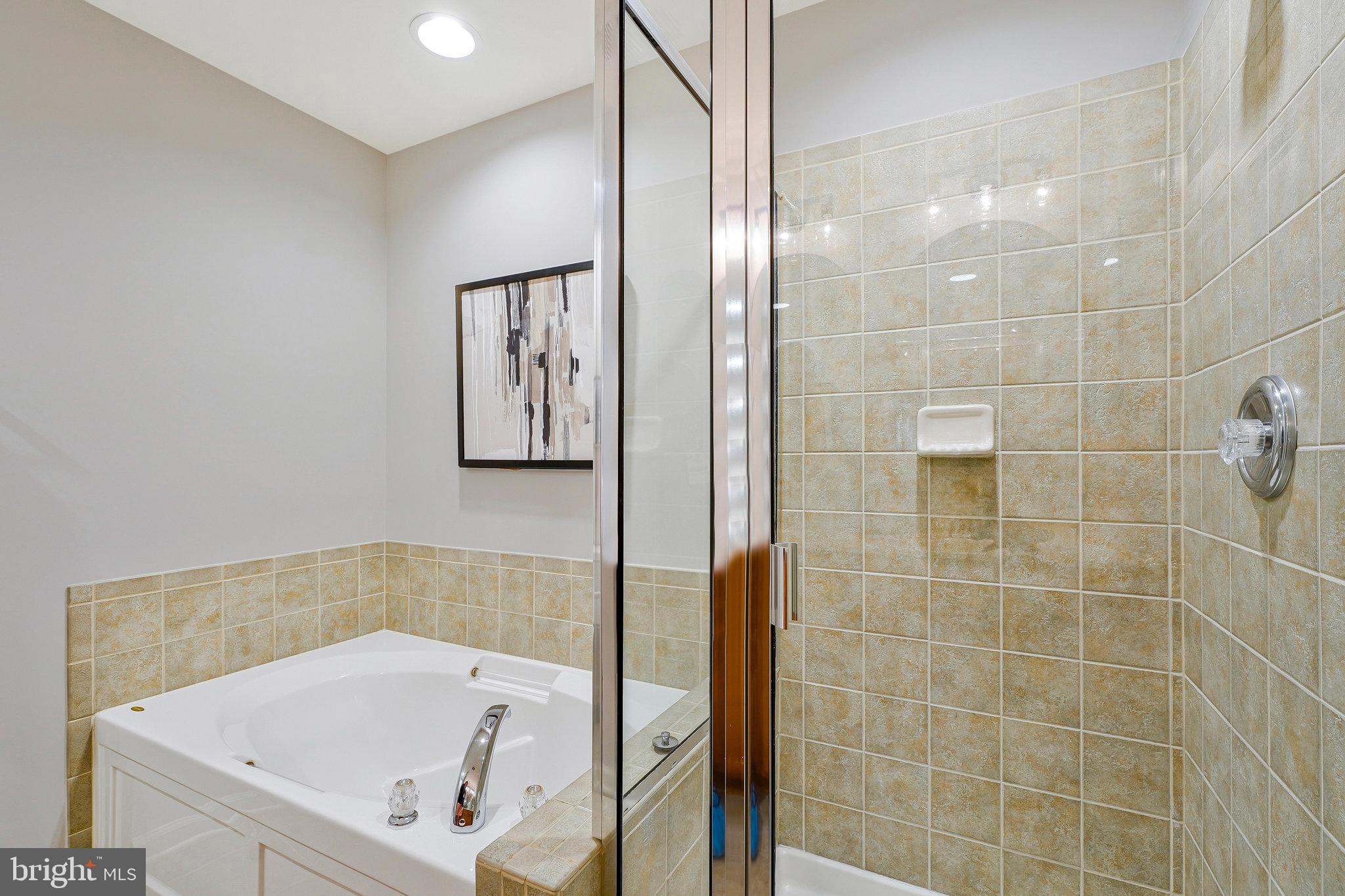 CENTREVILLE CROSSING - Residential