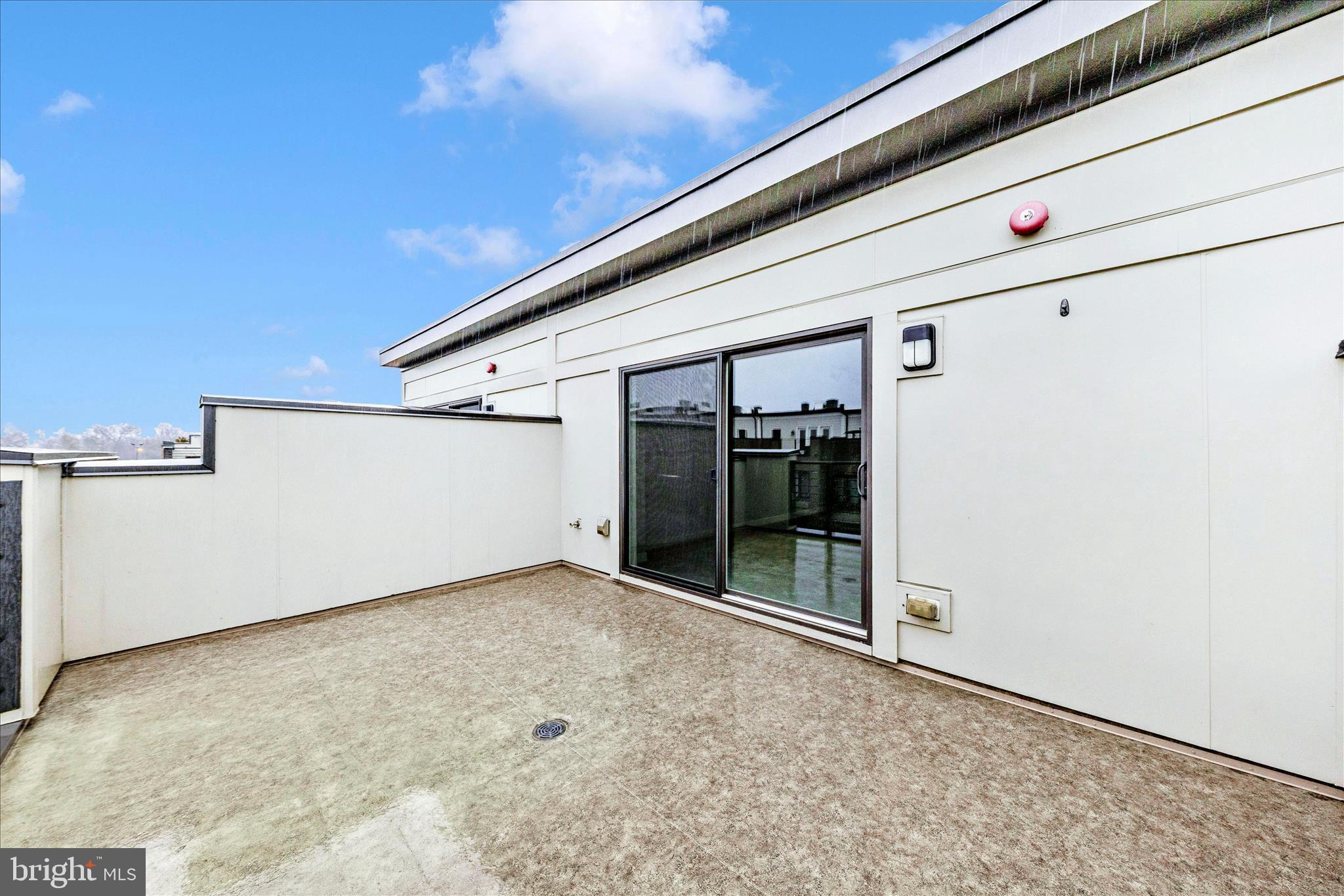 WESTSIDE AT SHADY GROVE - Residential