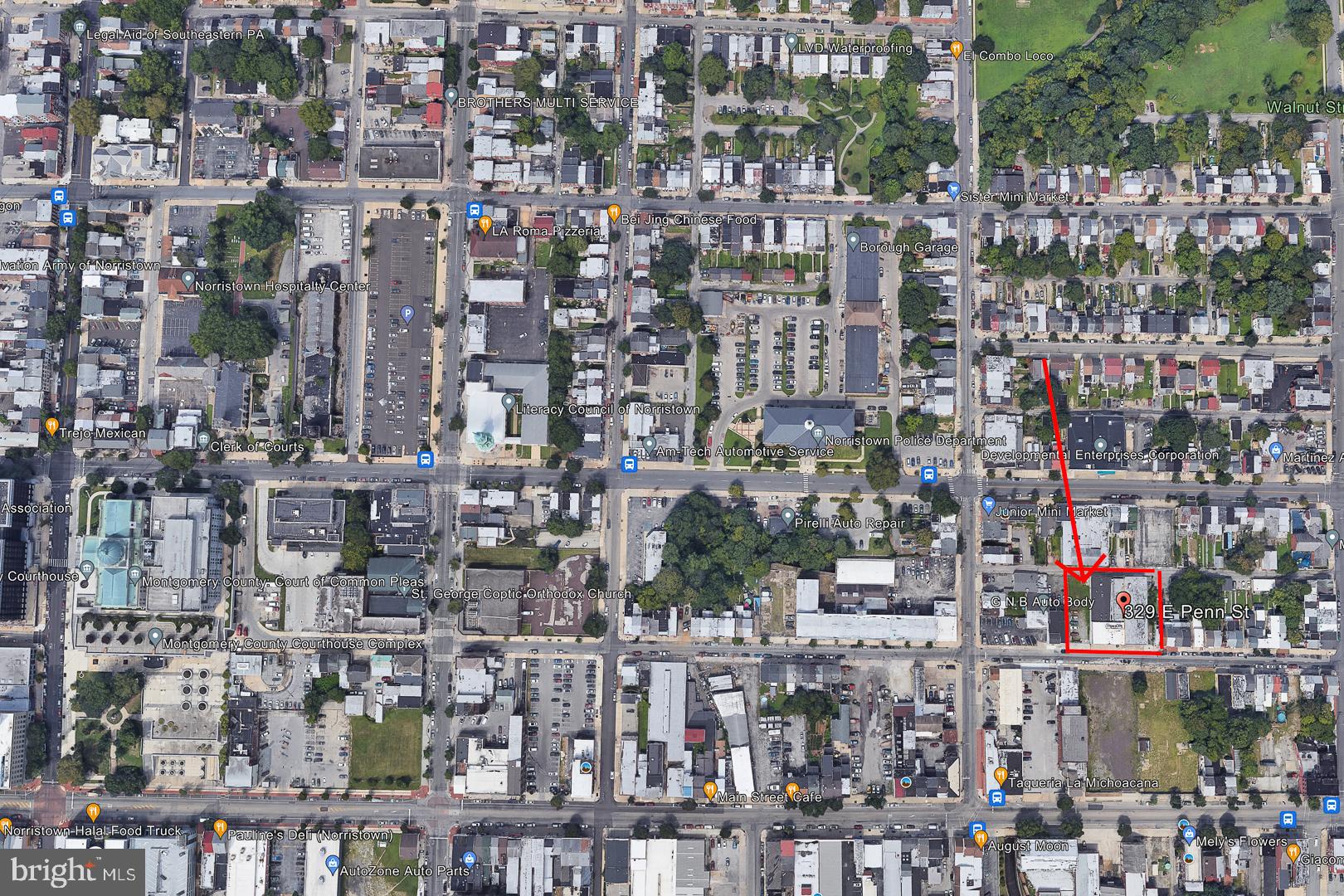 Main image without alt text