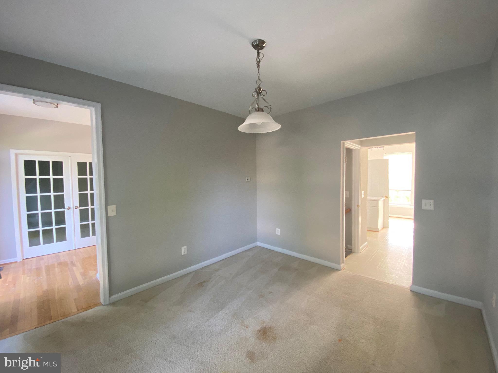 LAKELAND PLACE - Residential