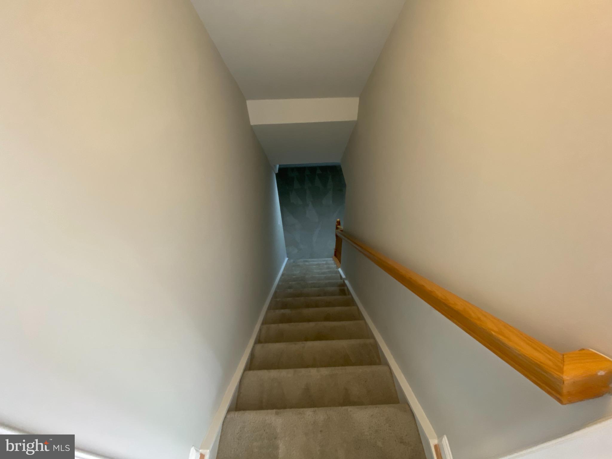 LAKELAND PLACE - Residential