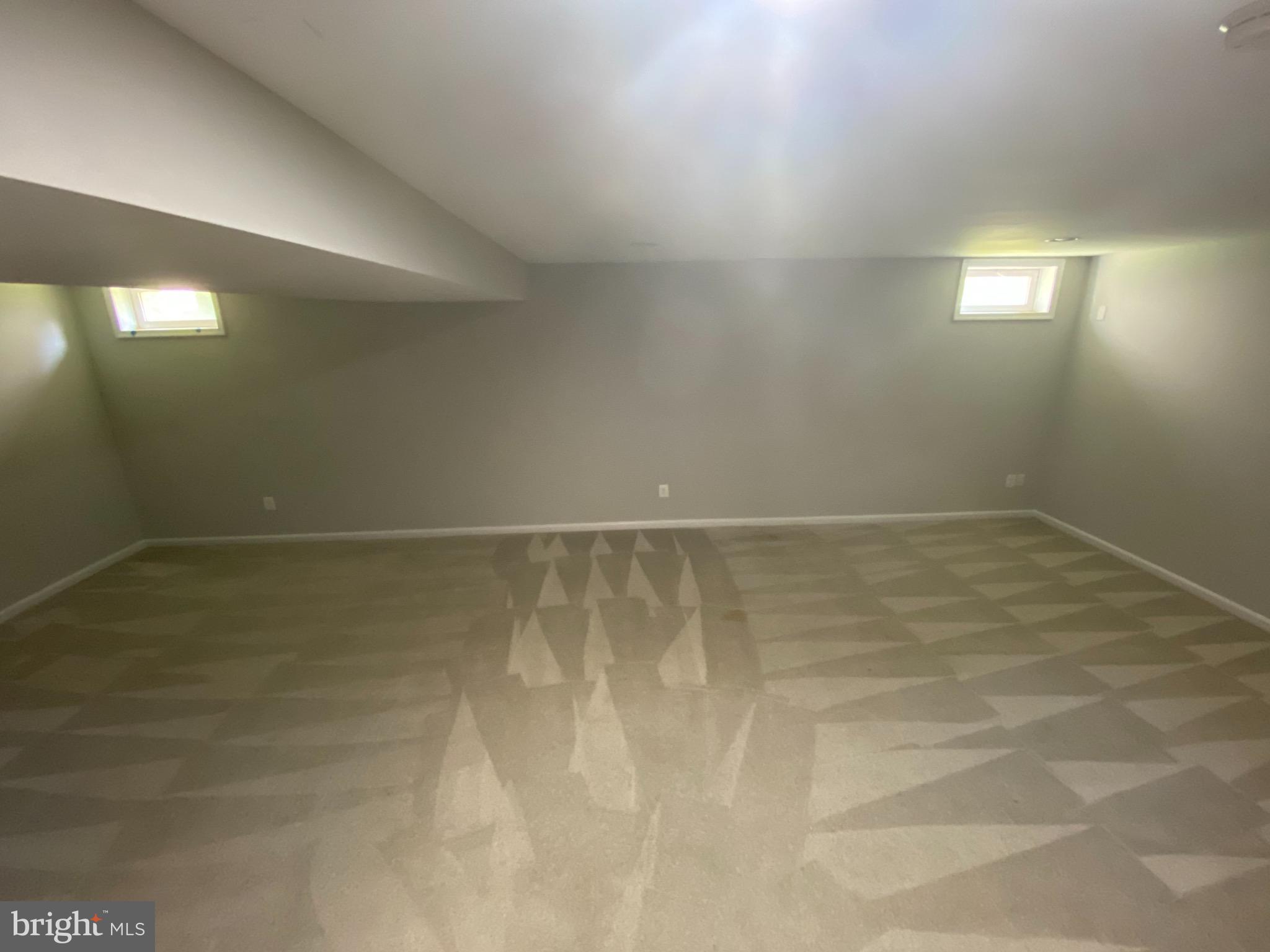 LAKELAND PLACE - Residential