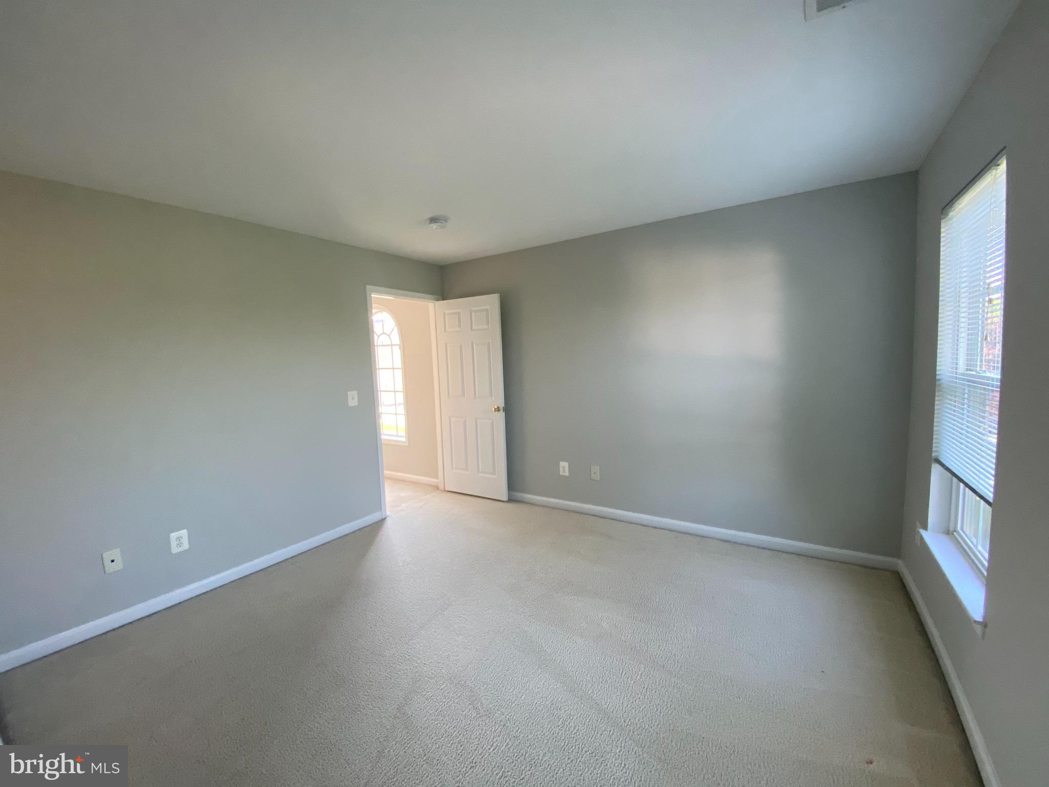 LAKELAND PLACE - Residential