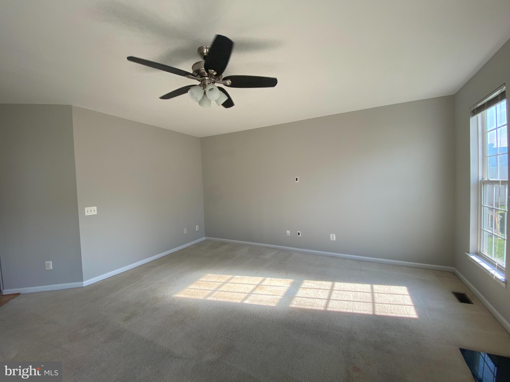 LAKELAND PLACE - Residential