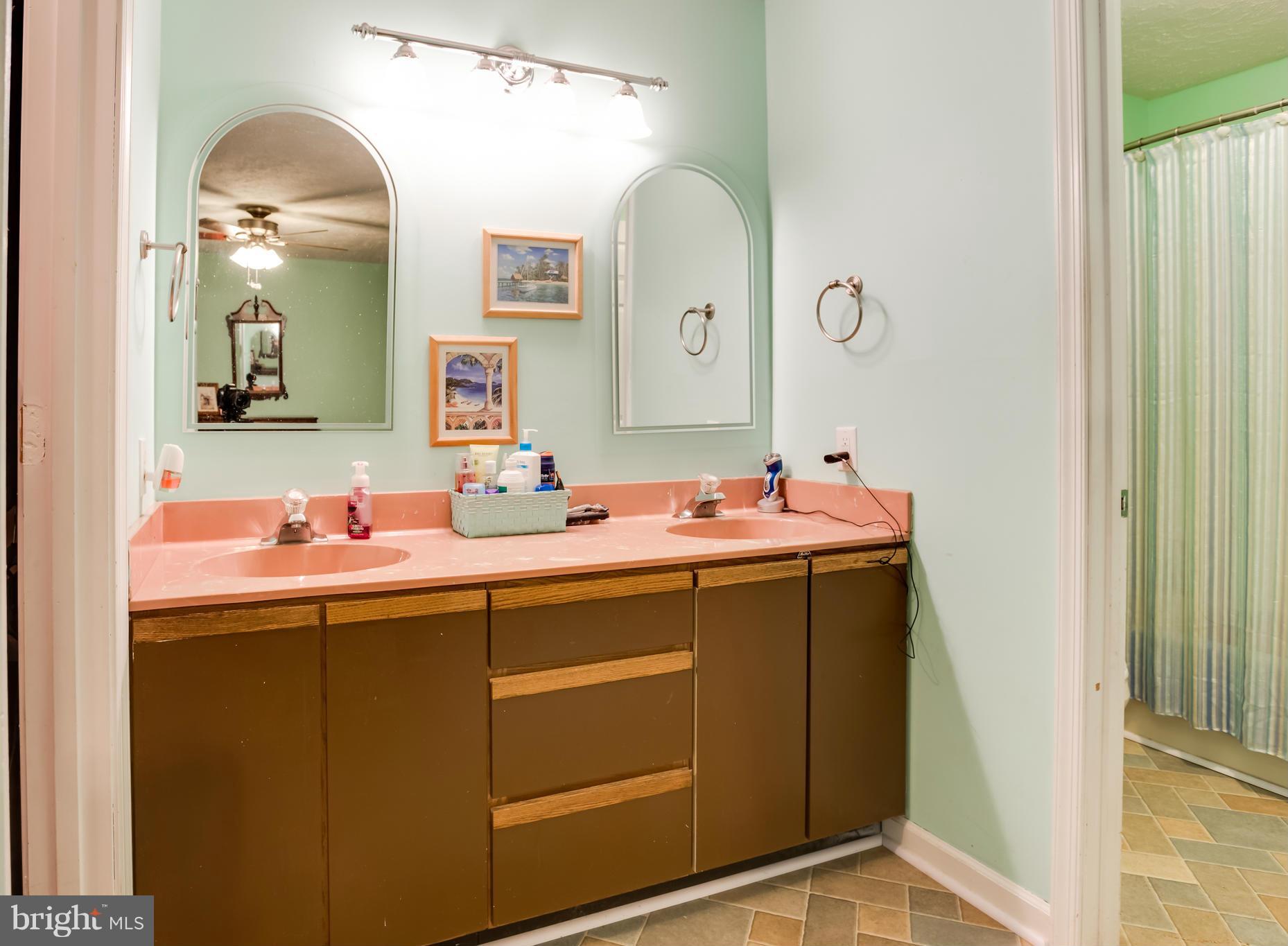 LAKE OF THE WOODS - Residential