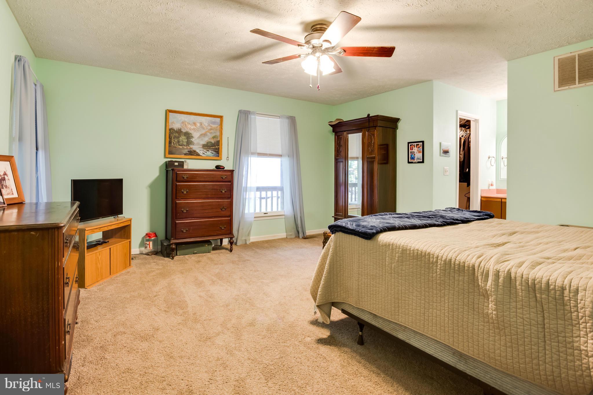 LAKE OF THE WOODS - Residential