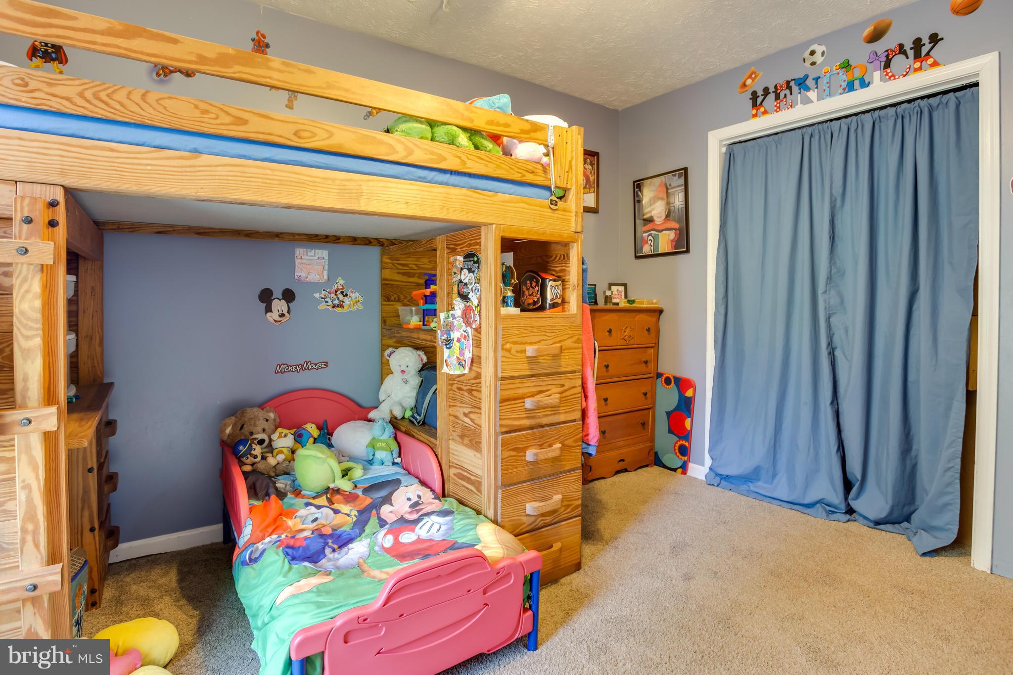 LAKE OF THE WOODS - Residential