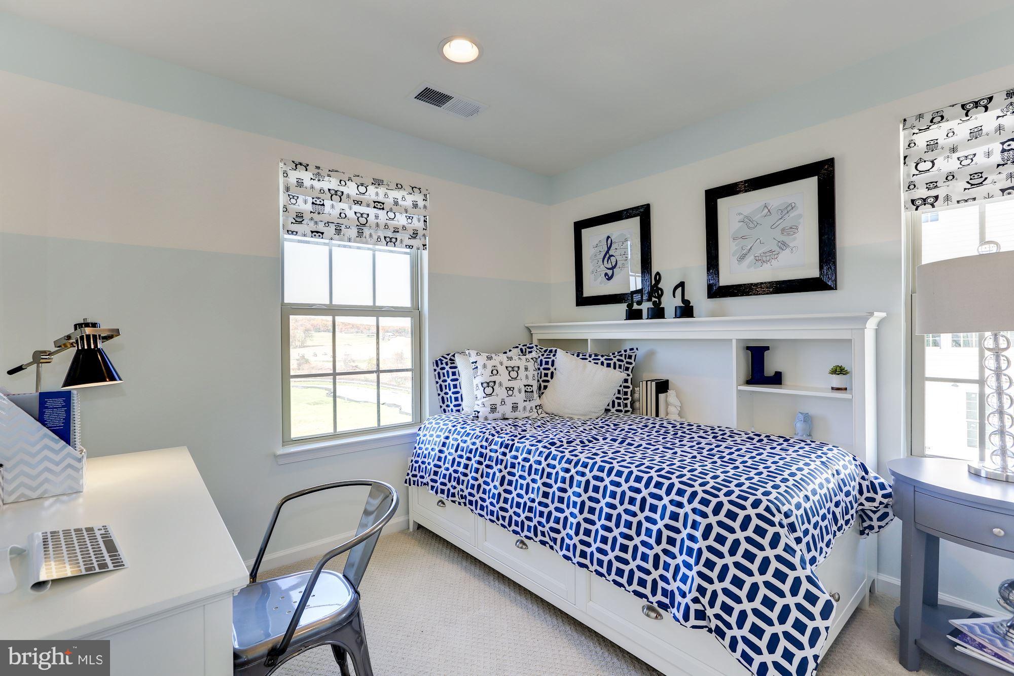 GREENLEIGH AT CROSSROADS - Residential