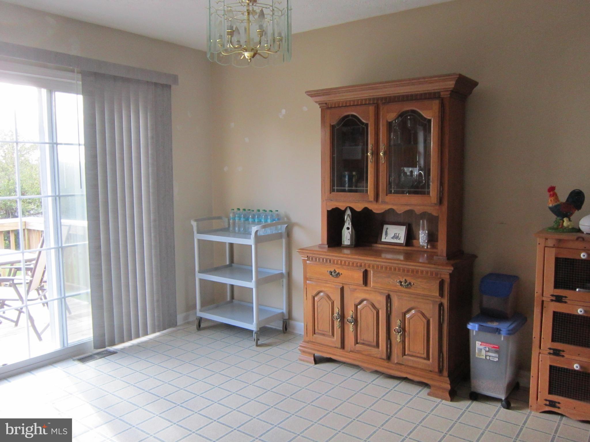 ELIZABETH STATION - Residential