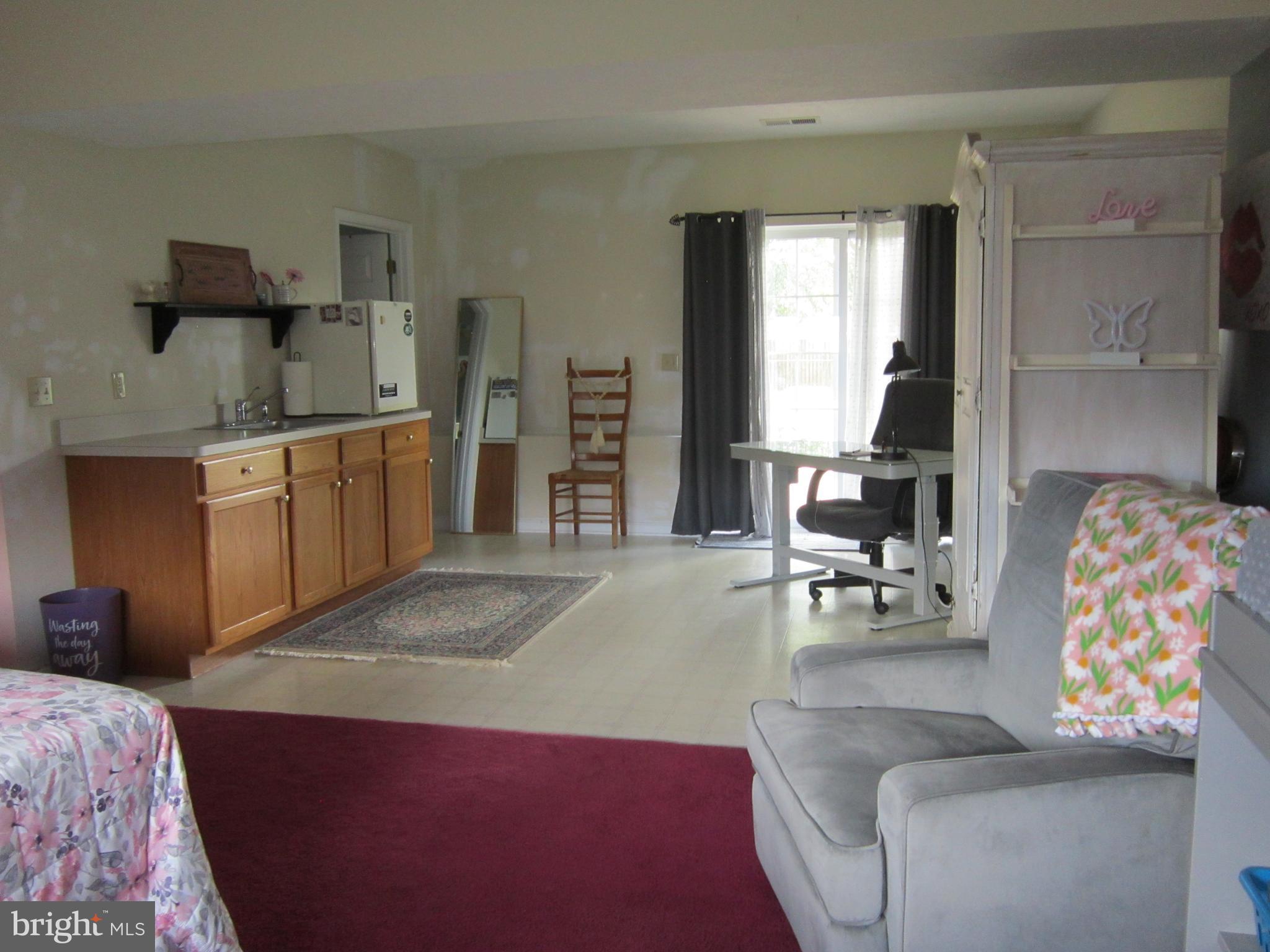 ELIZABETH STATION - Residential