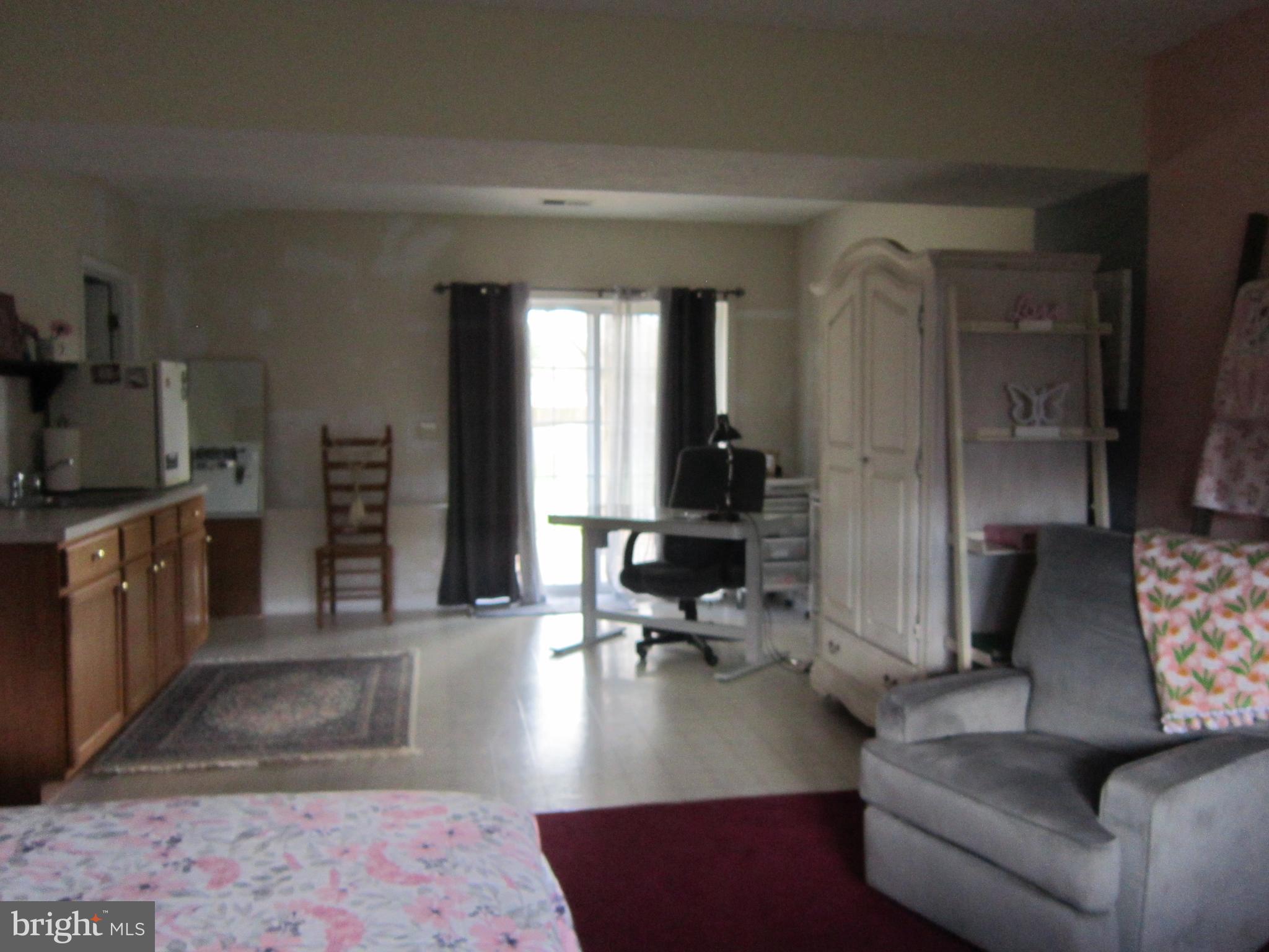 ELIZABETH STATION - Residential