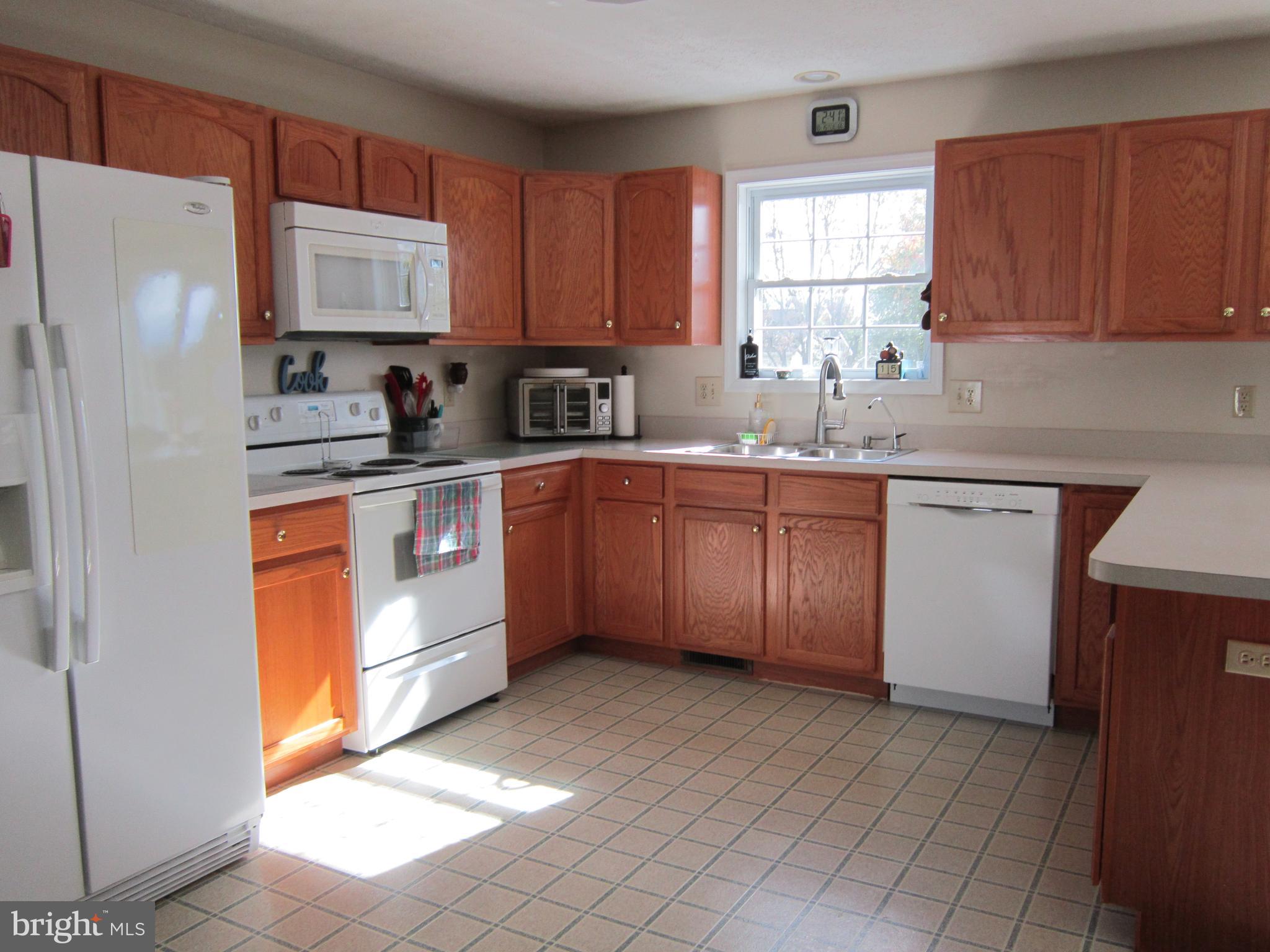 ELIZABETH STATION - Residential