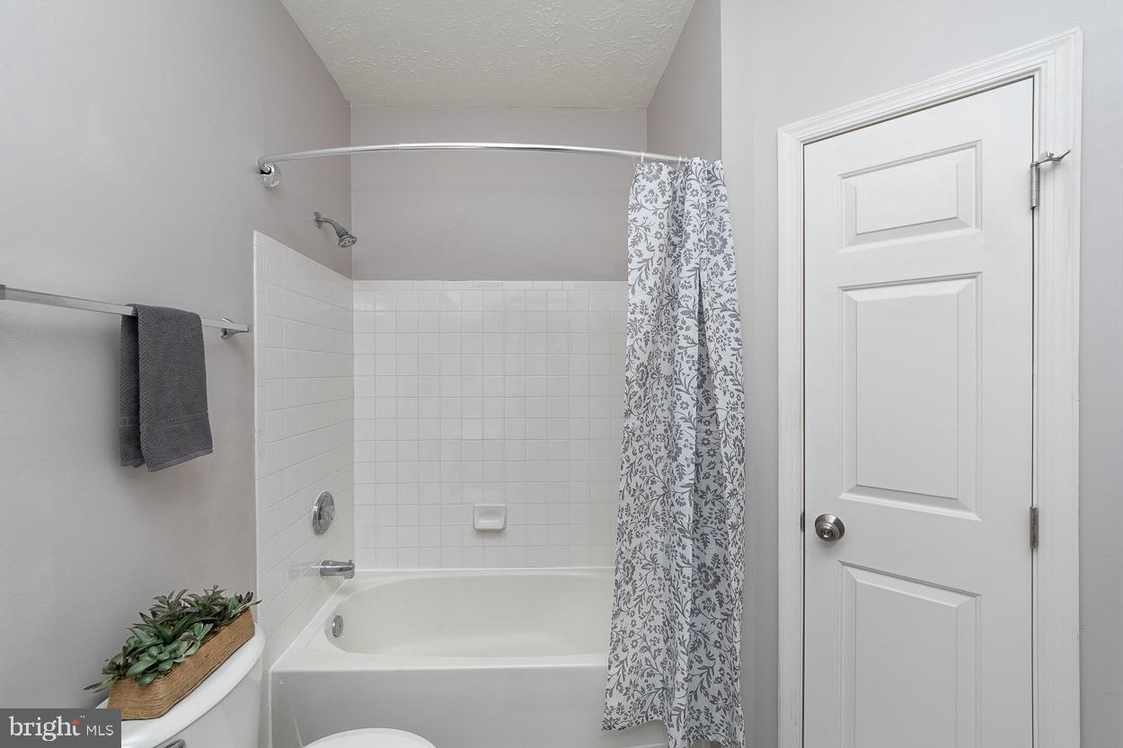 LOHR'S ORCHARD - Residential