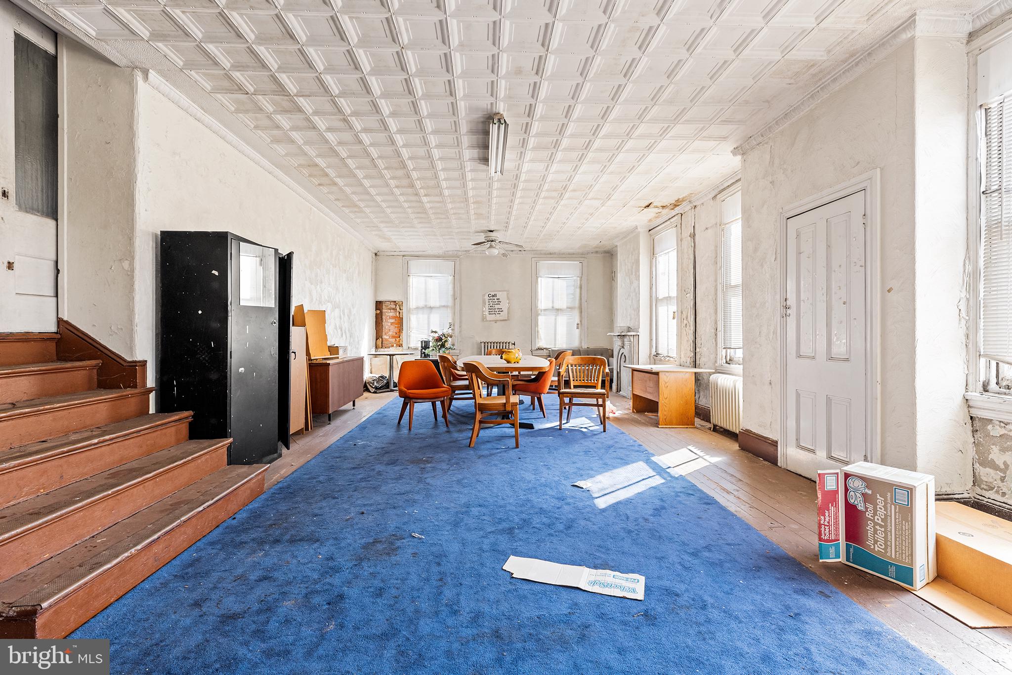 POINT BREEZE - Residential