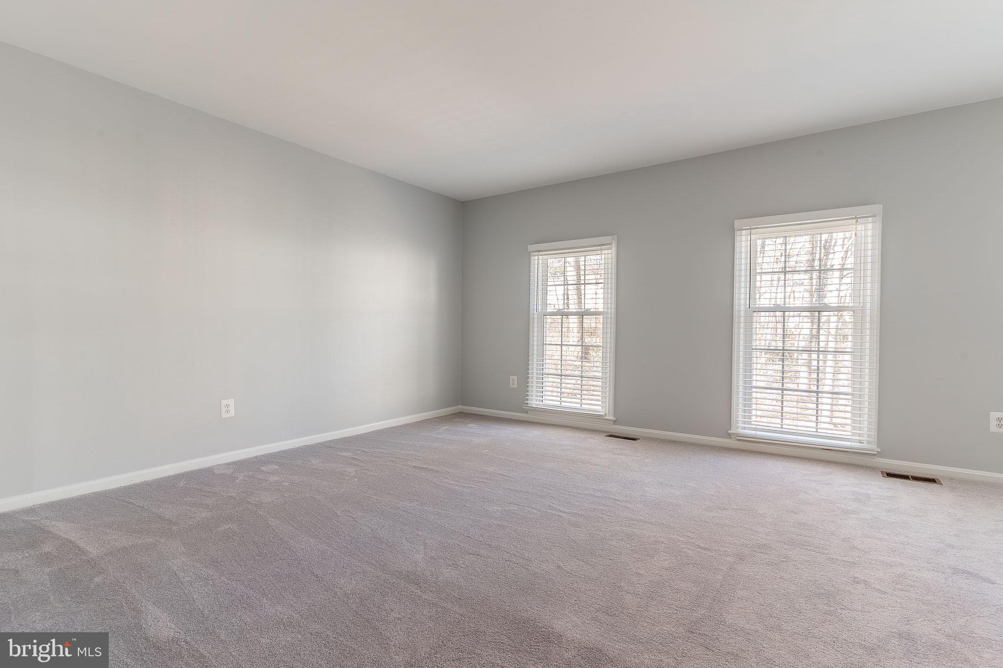 GLEN COVE - Residential Lease