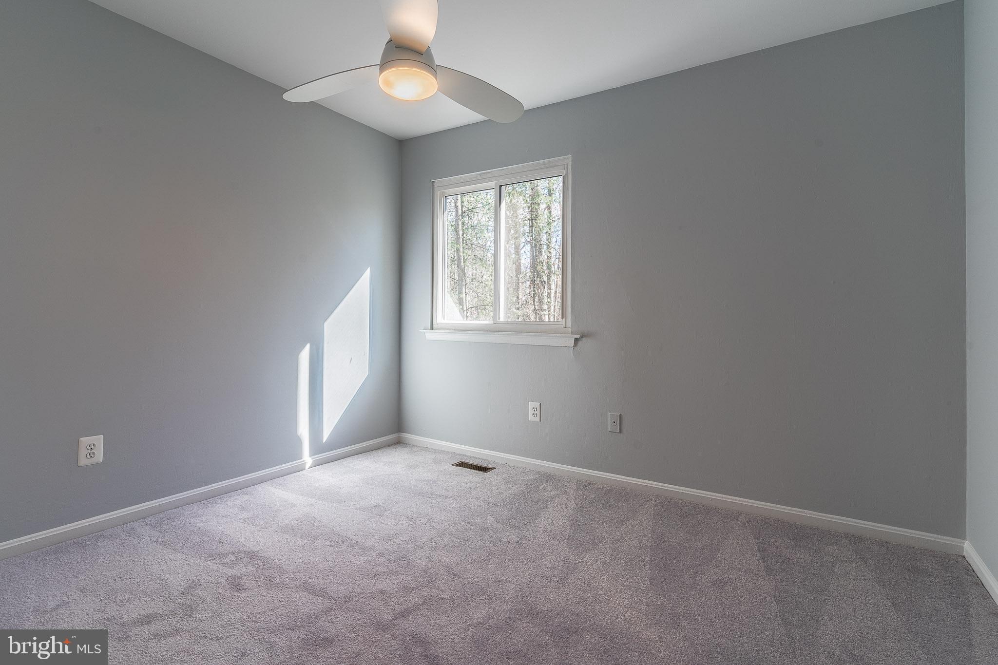 GLEN COVE - Residential Lease