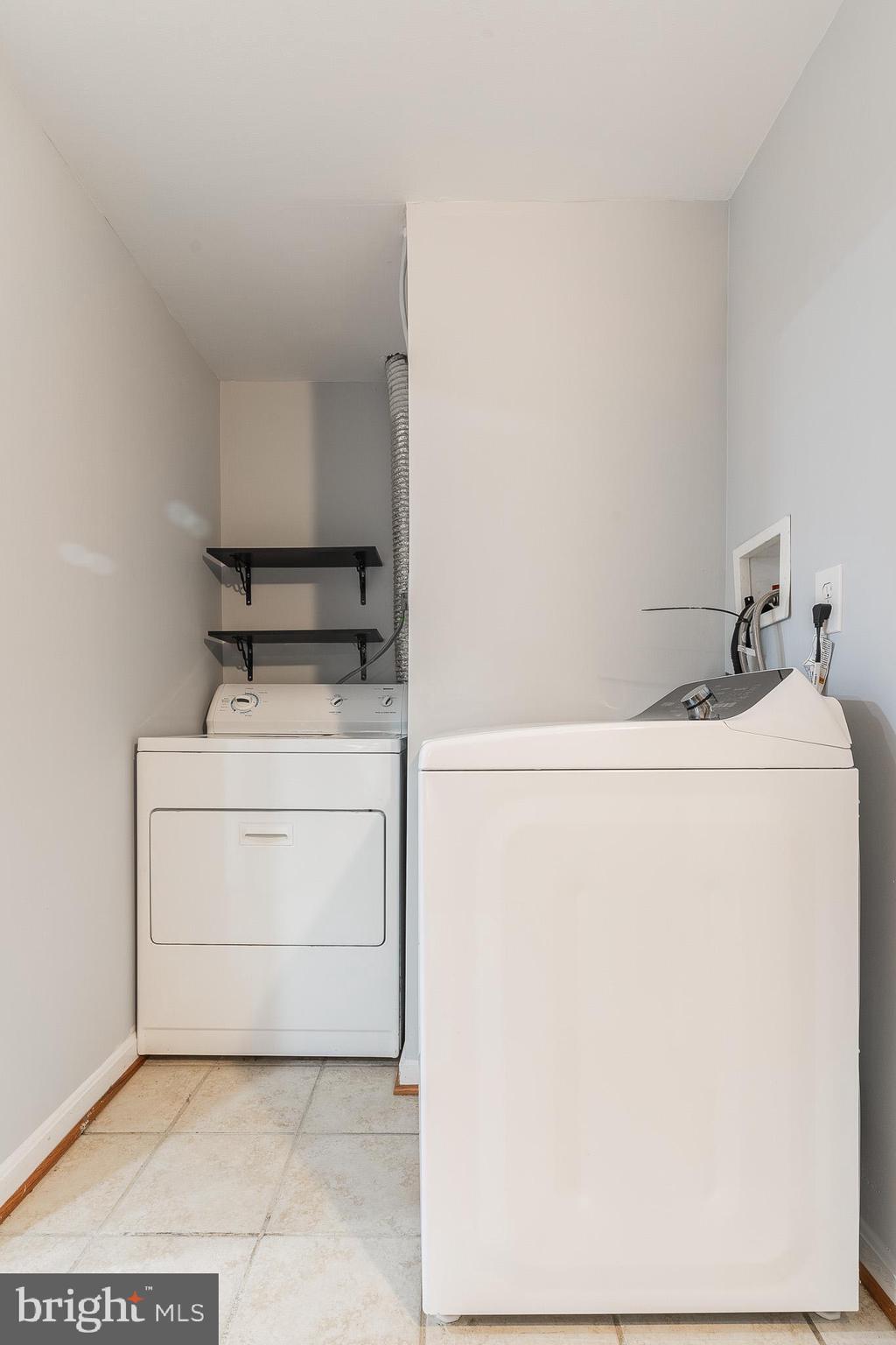 GLEN COVE - Residential Lease