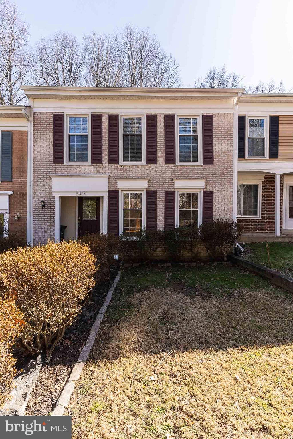 GLEN COVE - Residential Lease