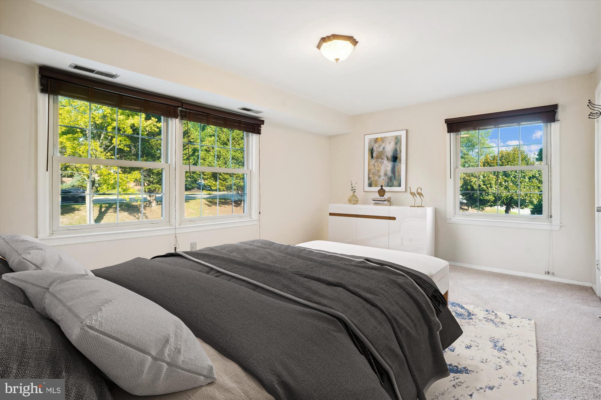 MOORINGS OF OCCOQUAN CON - Residential