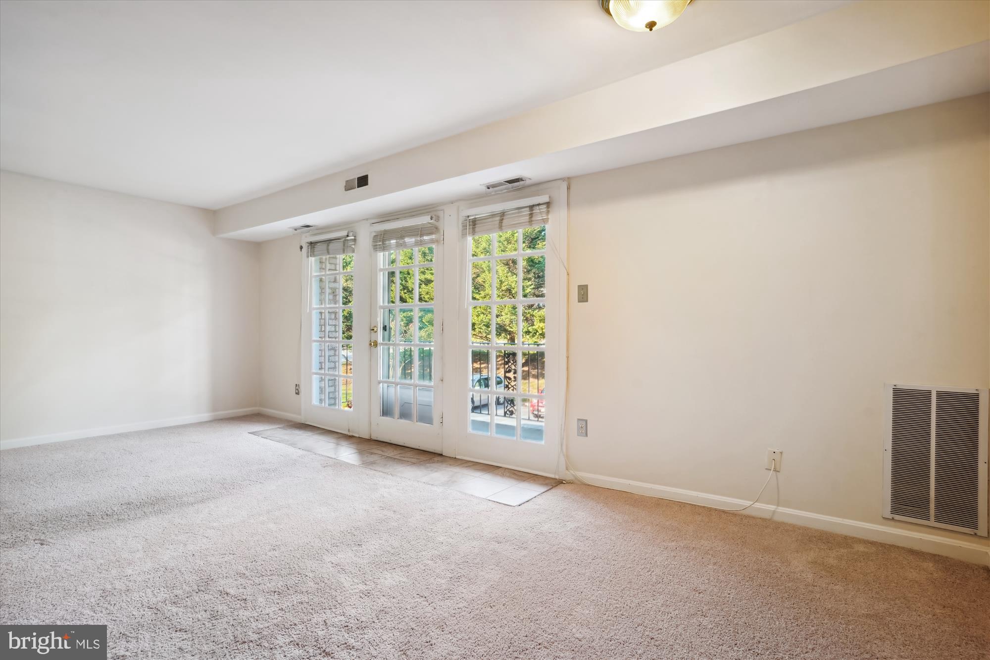 MOORINGS OF OCCOQUAN CON - Residential