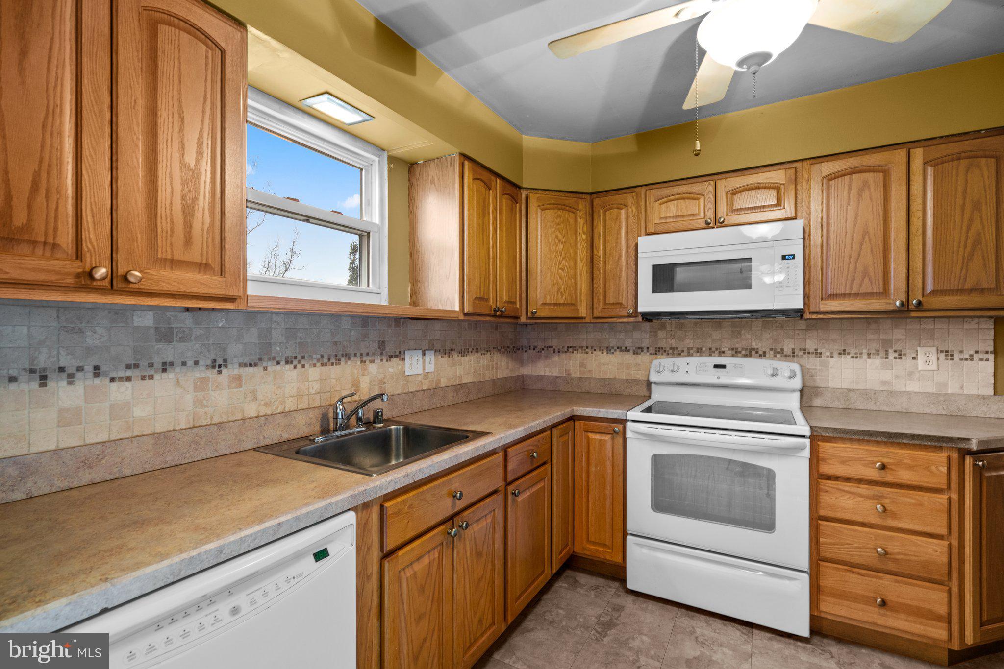 HARFORD FARMS - Residential