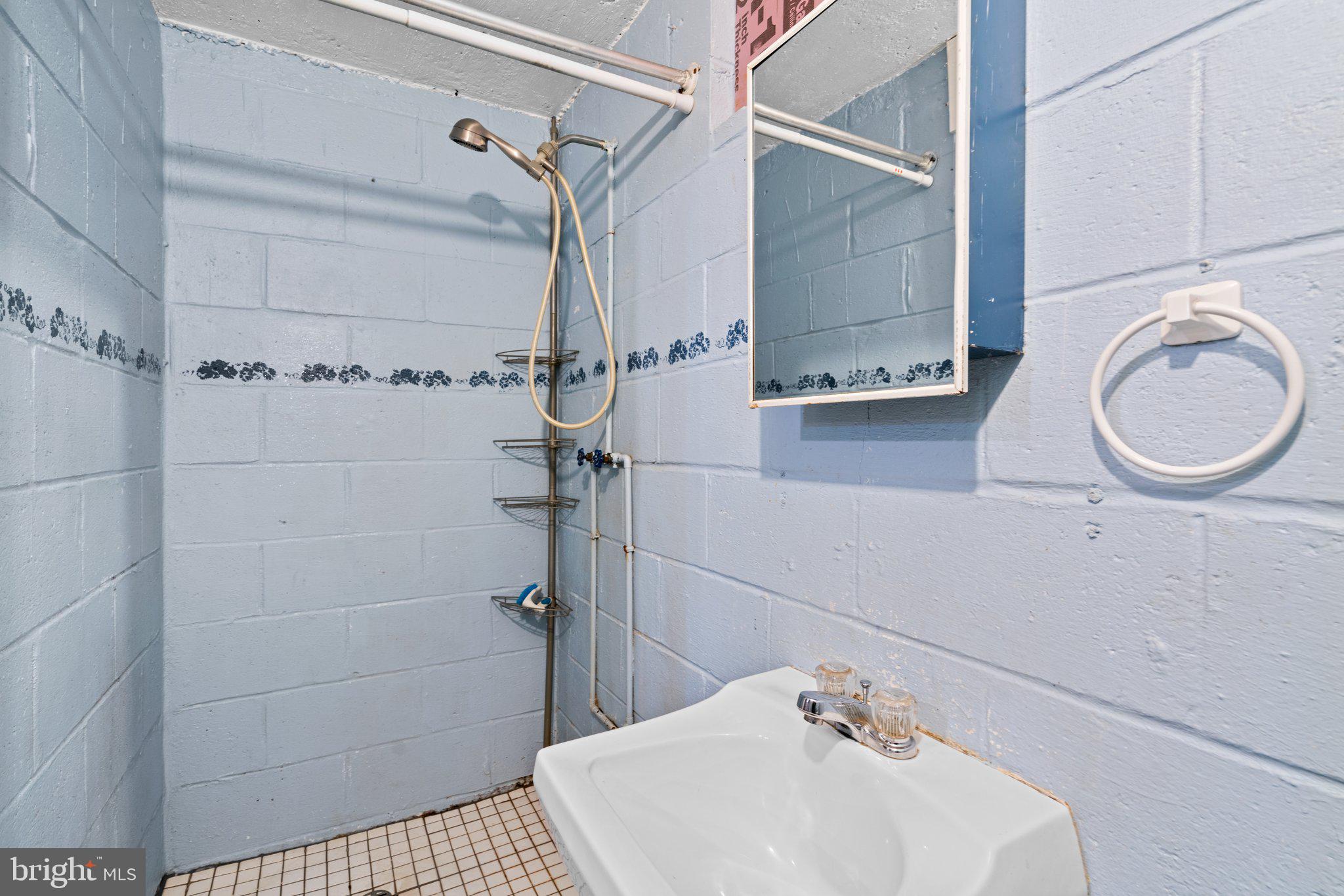 HARFORD FARMS - Residential