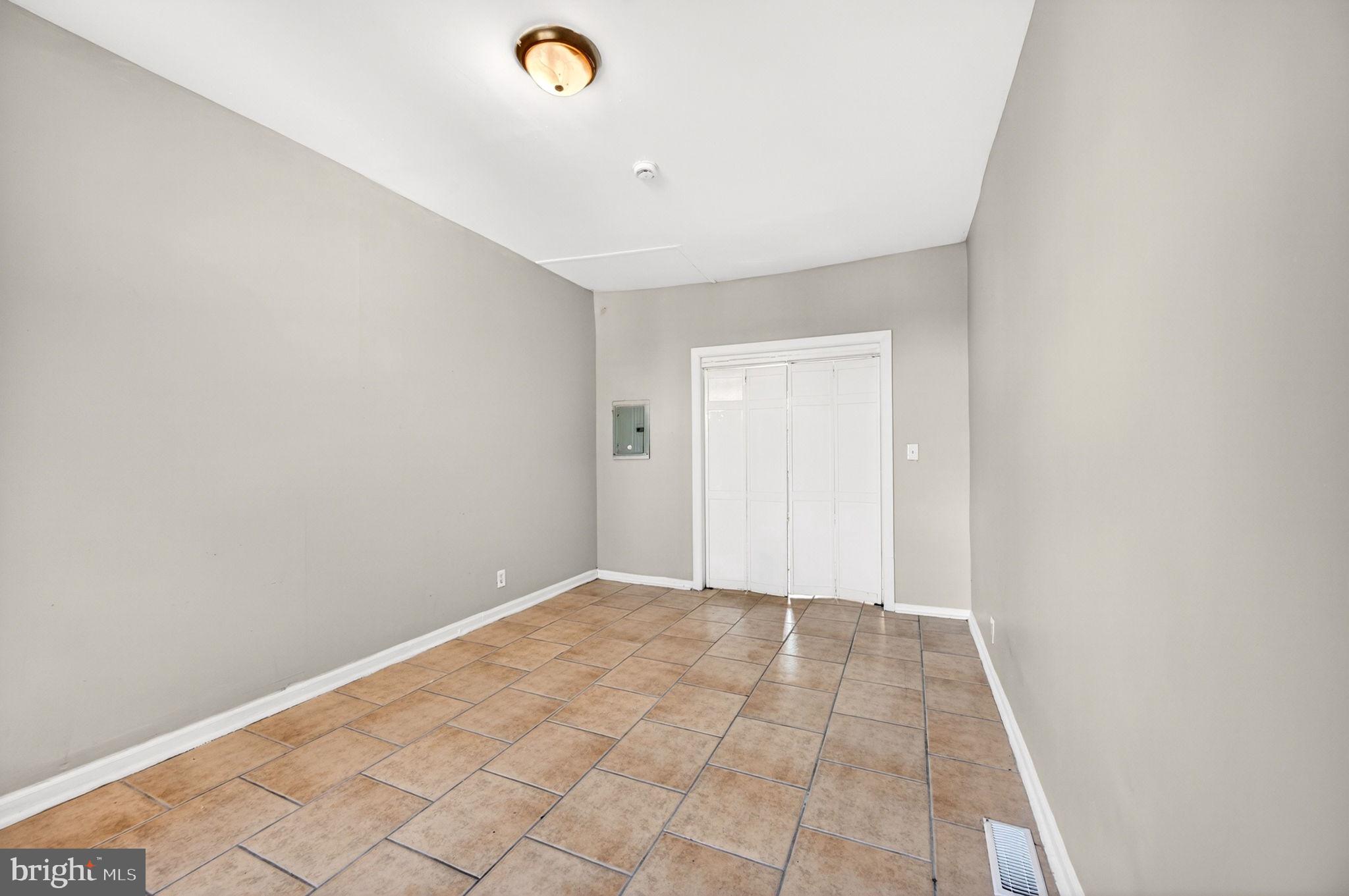 WOODBROOK - Residential