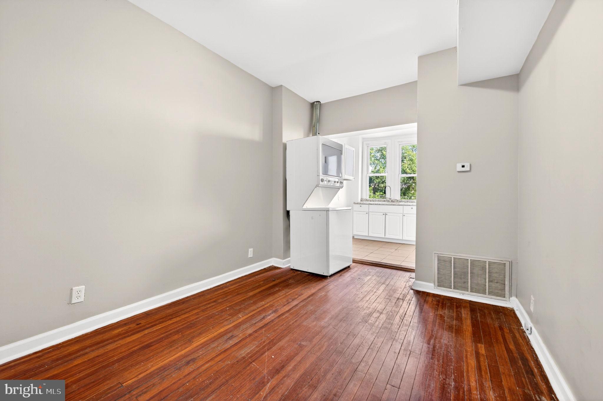 WOODBROOK - Residential