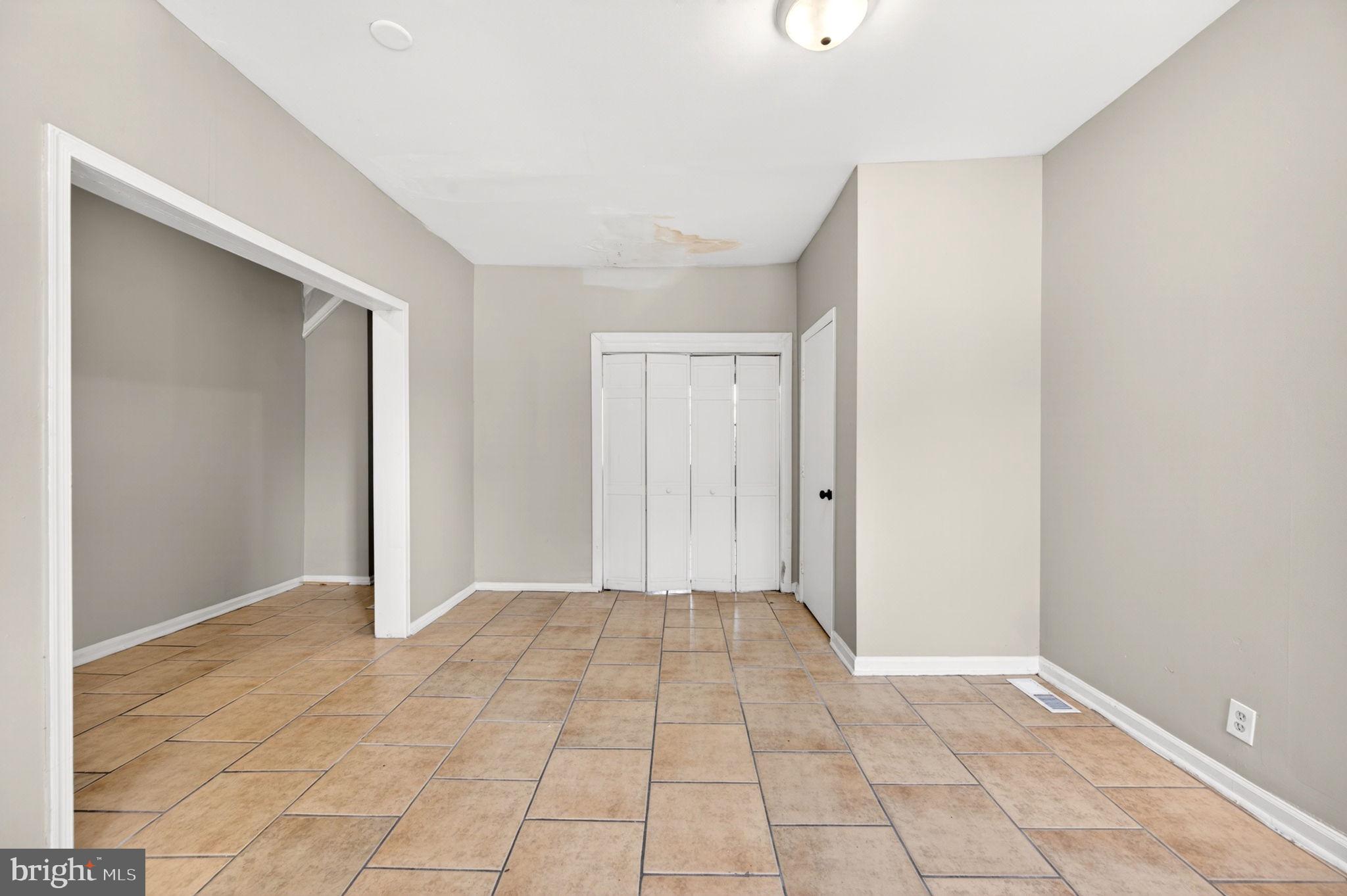 WOODBROOK - Residential